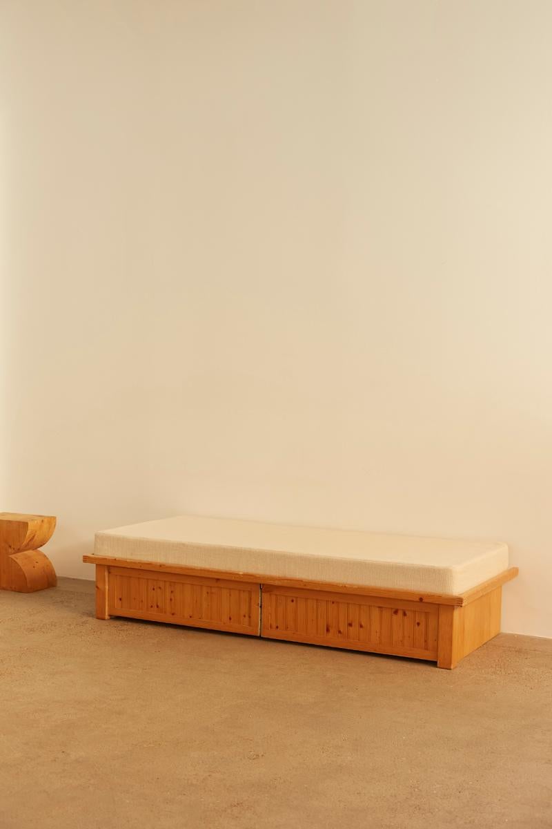 Banqueta Des Arcs Sofá cama de día Charlotte Perriand en venta 2