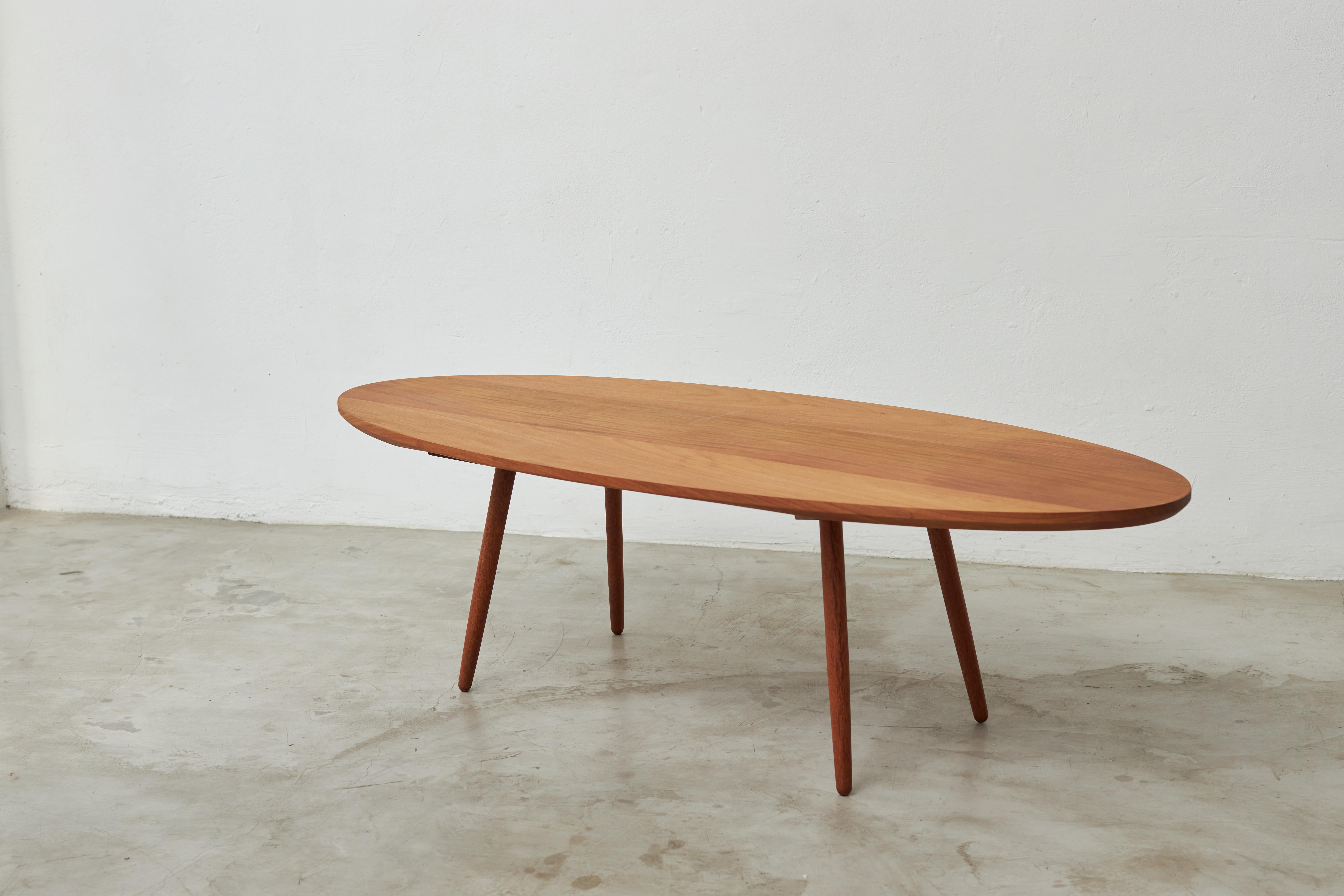 'Banquisa' Cofee Table - Brazilian design by André Bianco For Sale