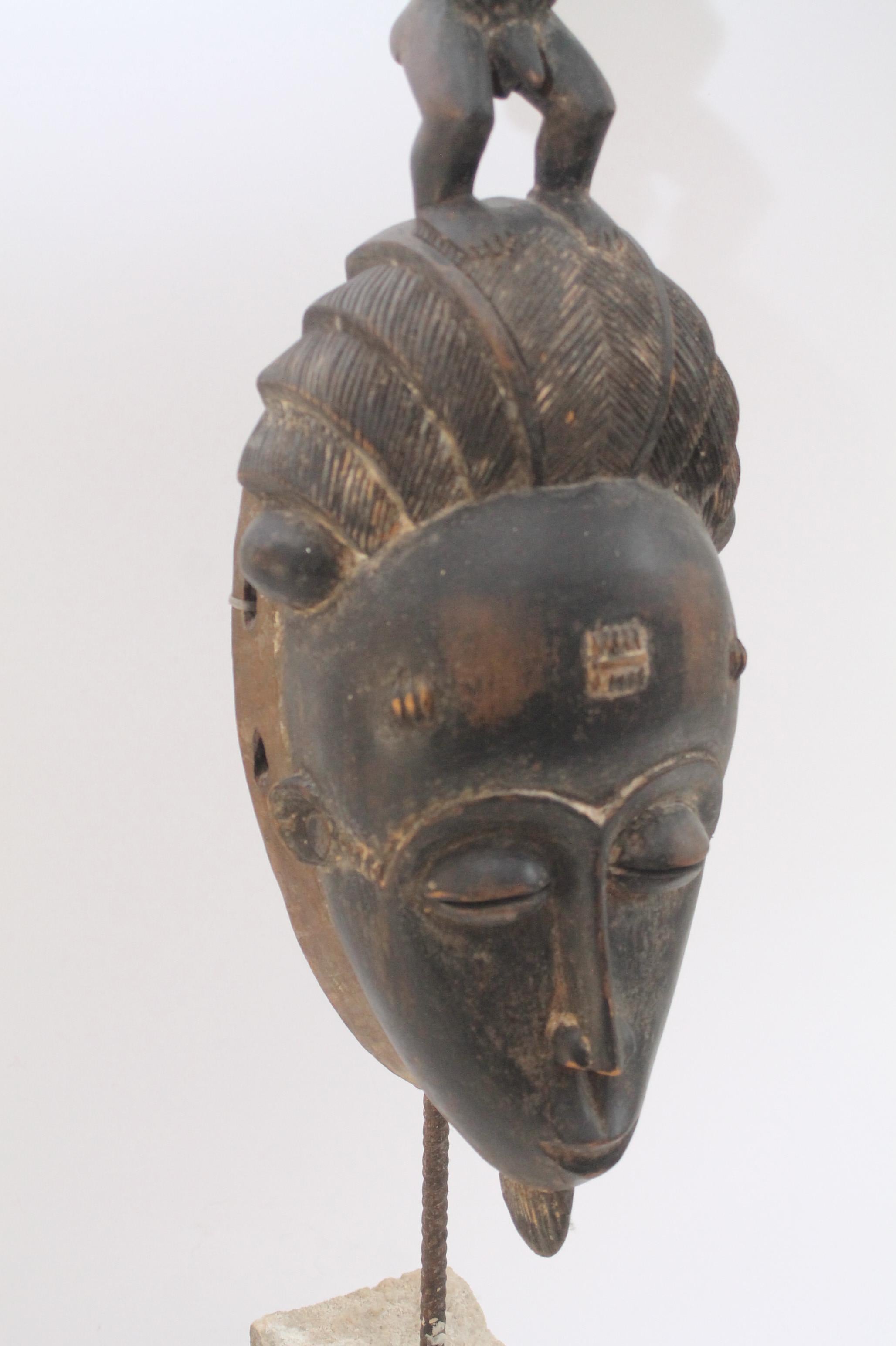 Baoule' African Mask  Mid-century (71x15x13cm) with Floridian coral pedestal 3