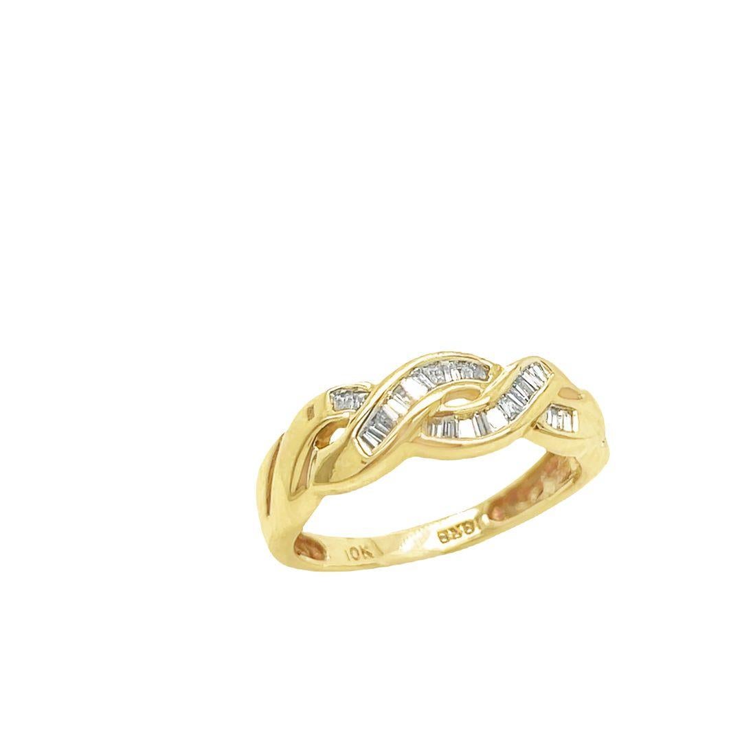 Contemporary Baquette Diamond Twist Band Ring 10k Yellow Gold For Sale