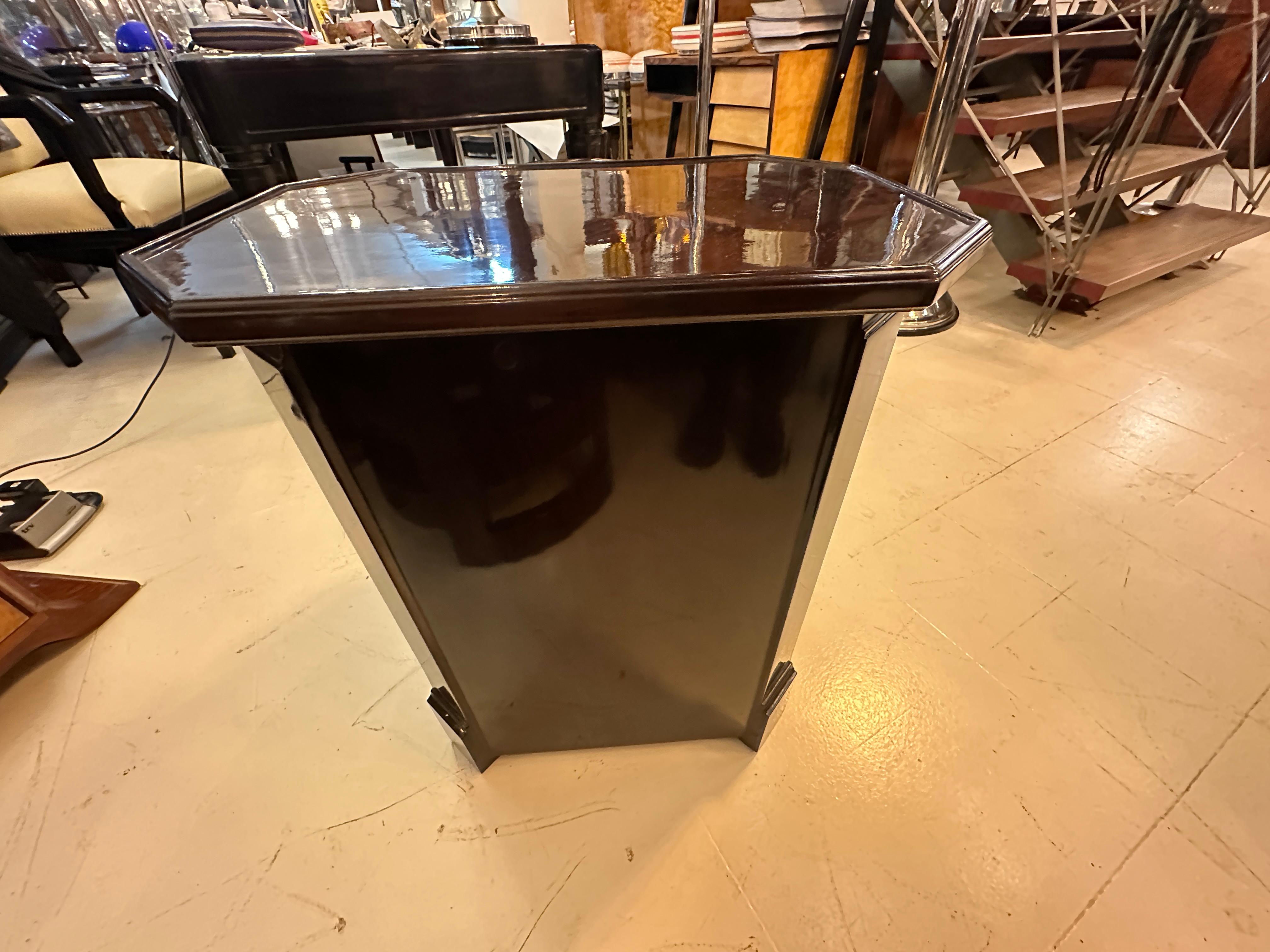 Bar, 1930 , Style: Art Deco, France For Sale 4