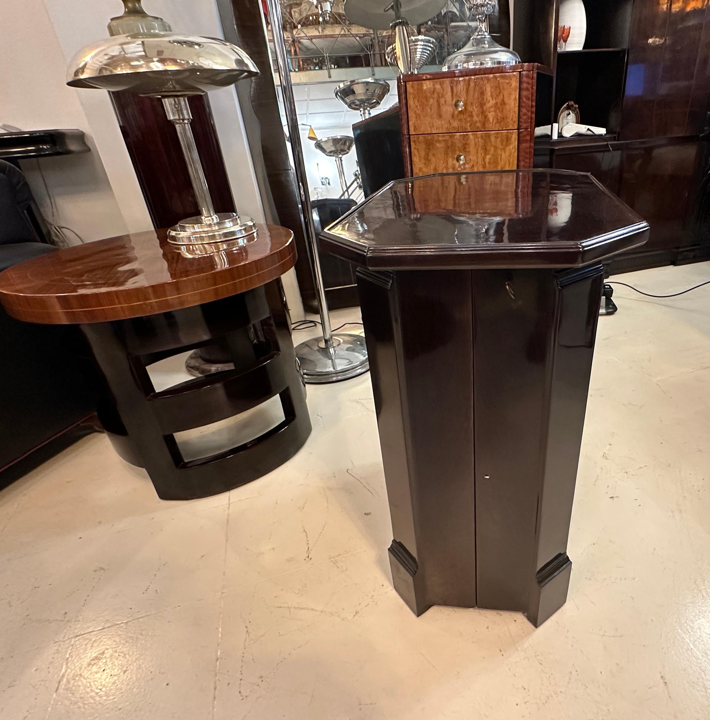 Bar, 1930 , Style: Art Deco, France For Sale 10