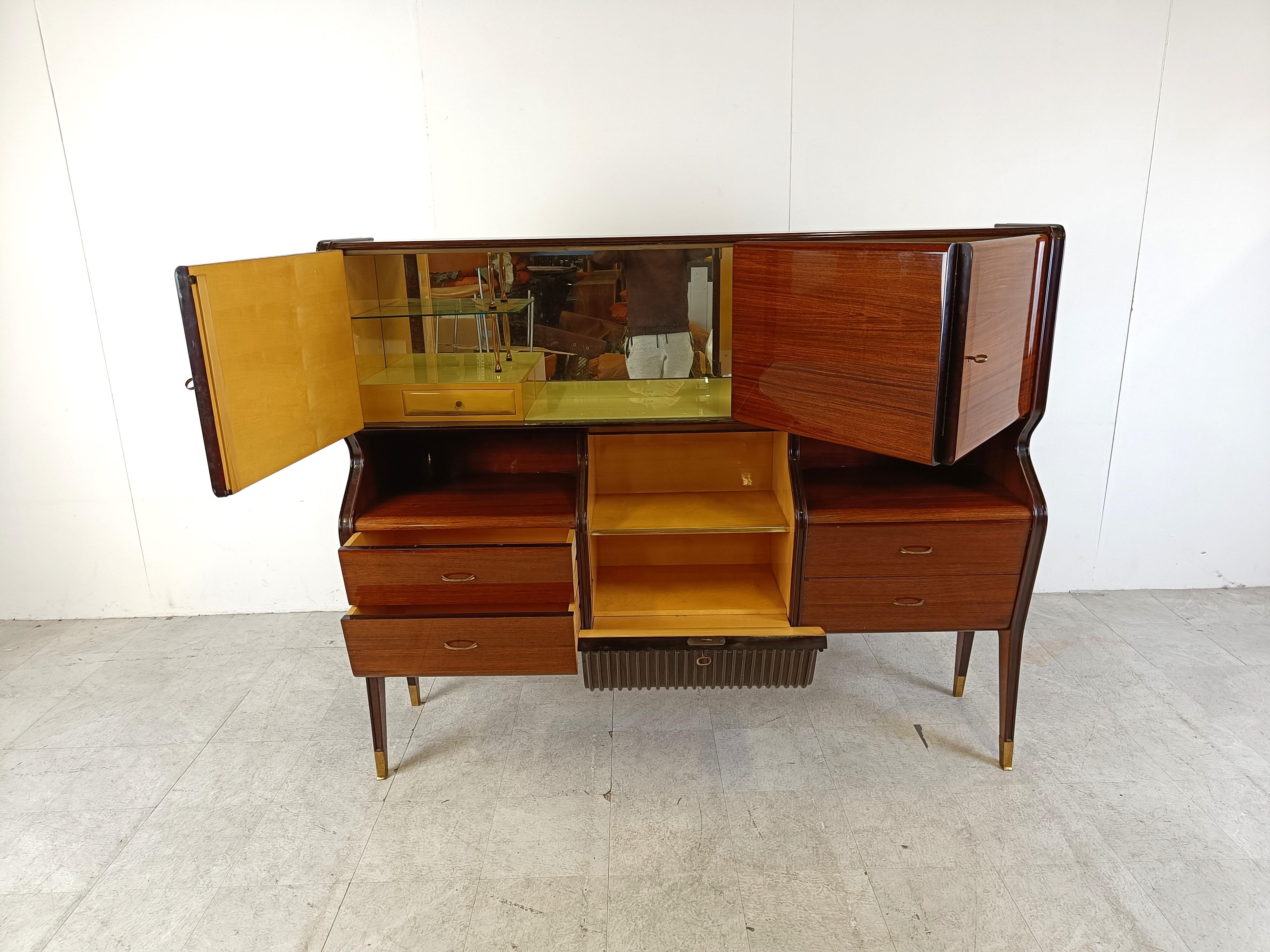 Bar cabinet by Osvaldo Borsani for Atelier Borsani Varedo, 1950s For Sale 2