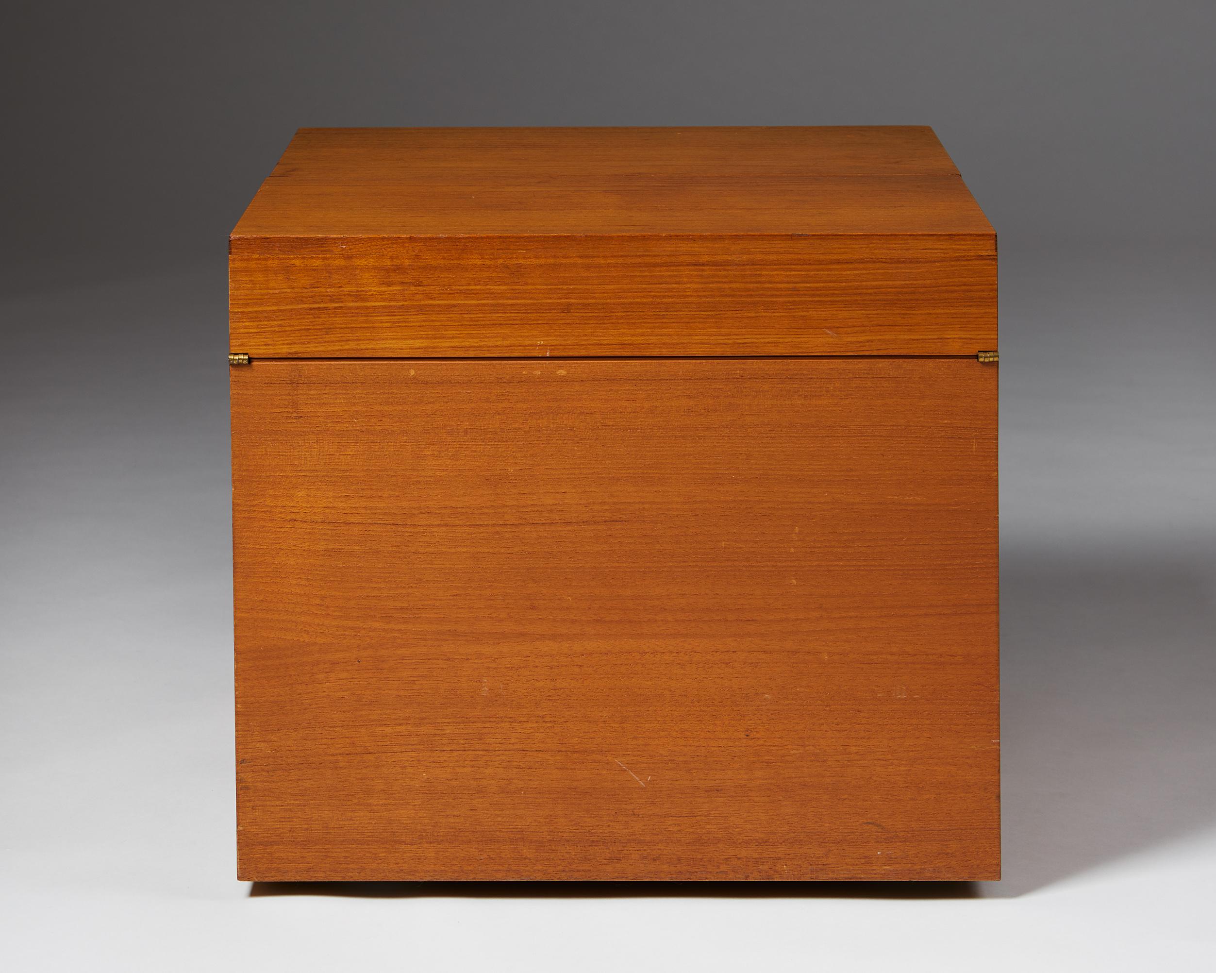 20th Century Bar Cabinet ‘Cube’ Designed by Gunnar Myrstrand for Källemo, Sweden, 1960's