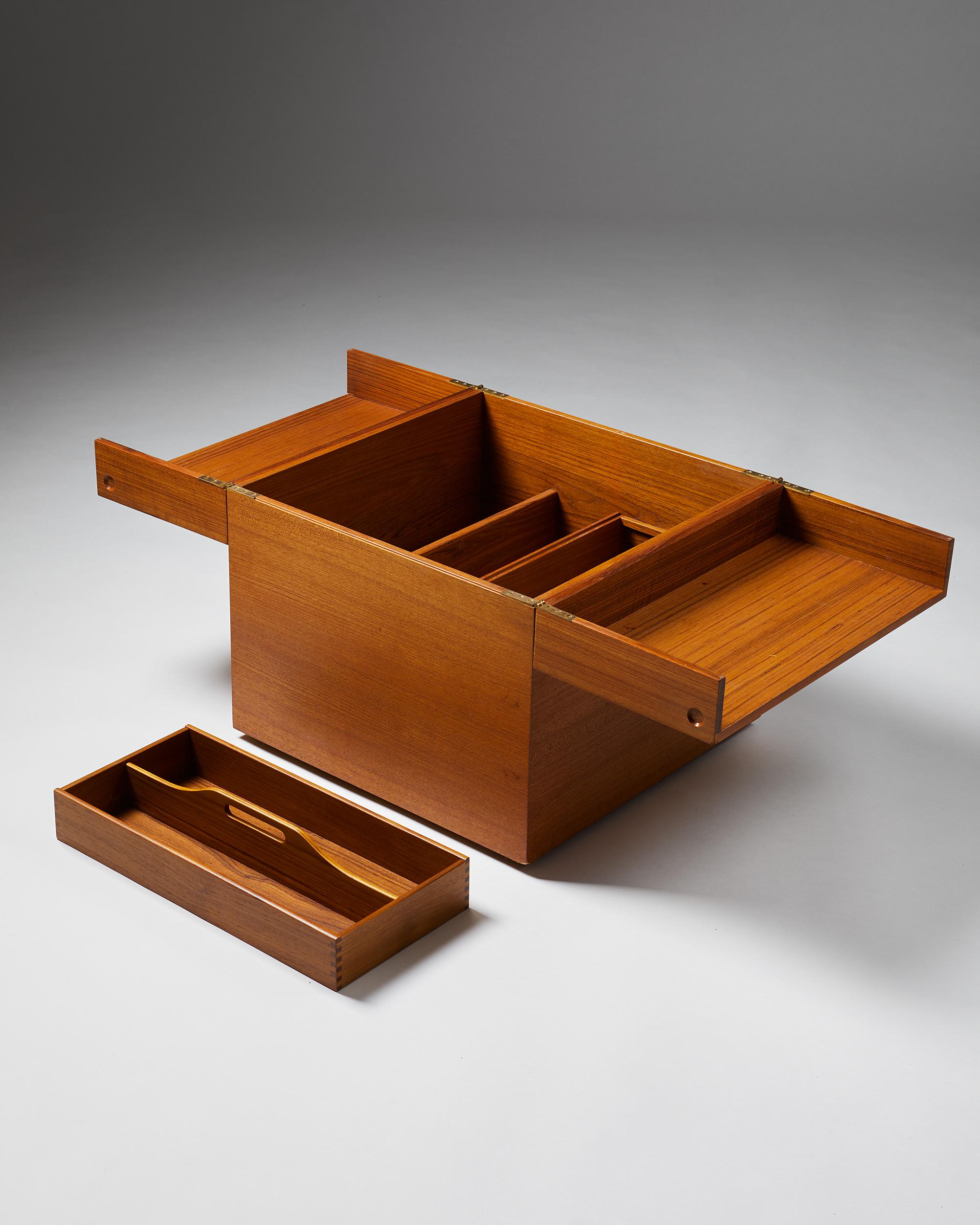 Bar Cabinet ‘Cube’ Designed by Gunnar Myrstrand for Källemo, Sweden, 1960's 1