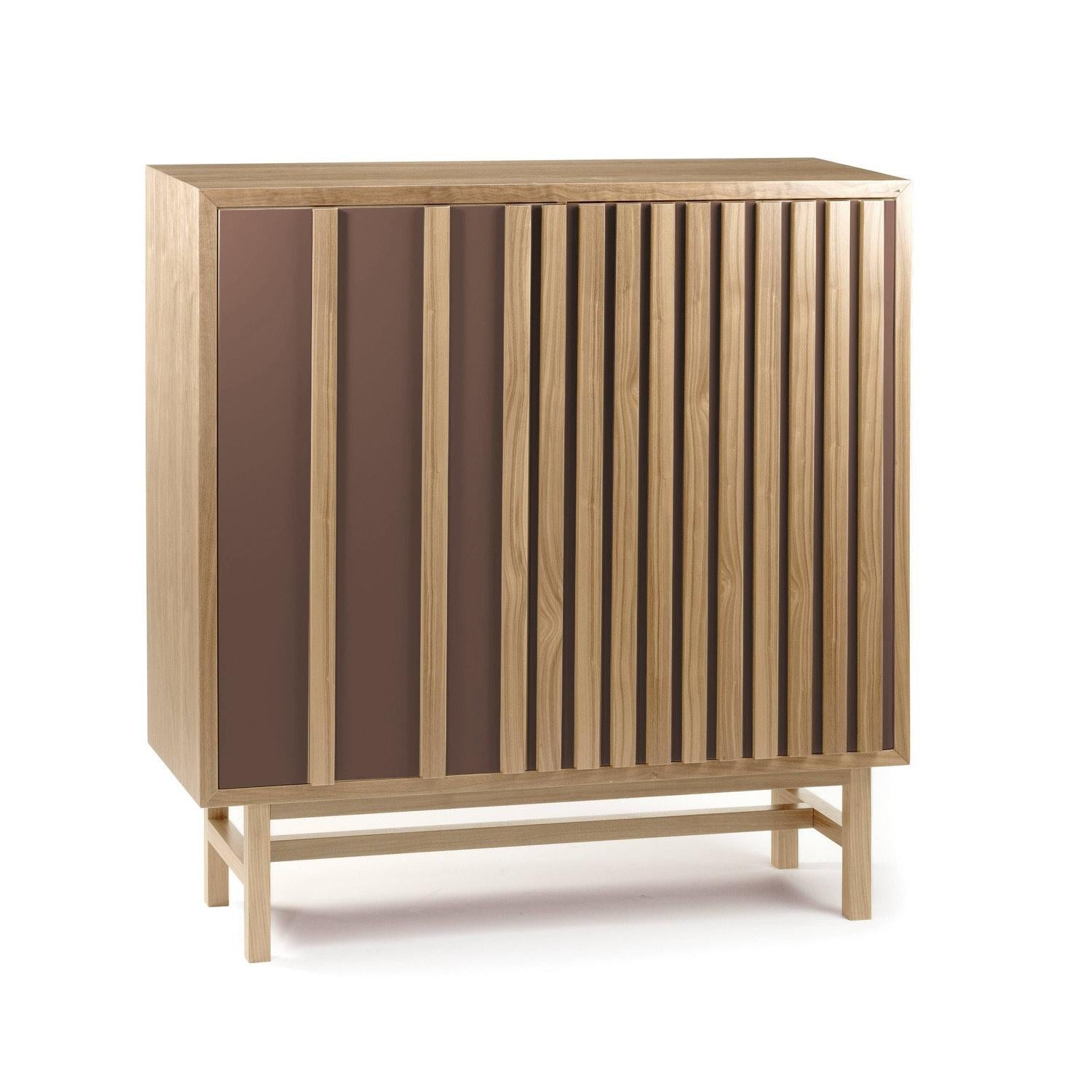Mid-Century Modern Bar Cabinet Go in Natural Walnut Wood and Lacquered Ivory Details For Sale