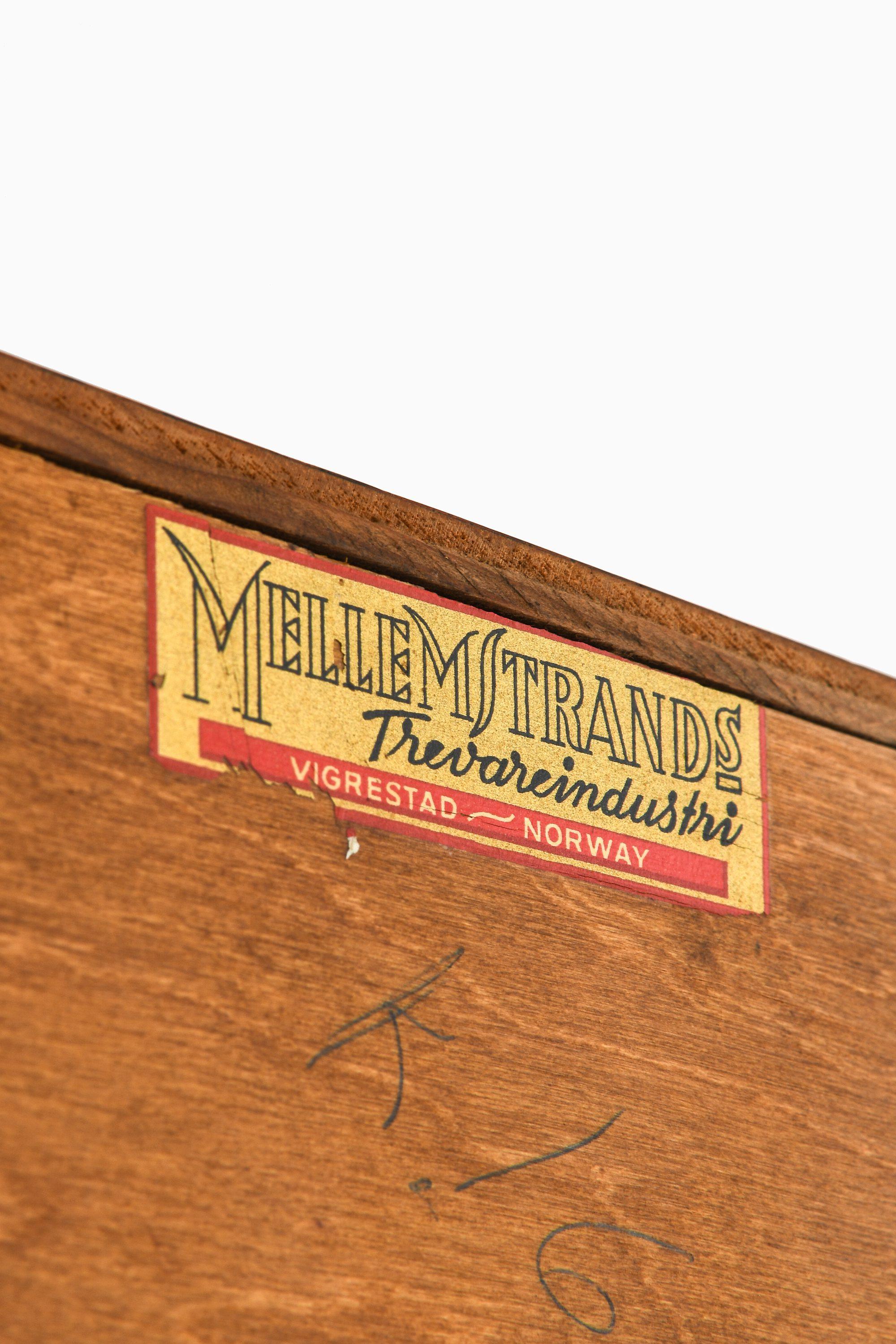 Mobile bar in palissandro scuro, vetro e acciaio di Torbjørn Afdal, anni '60 in vendita 6