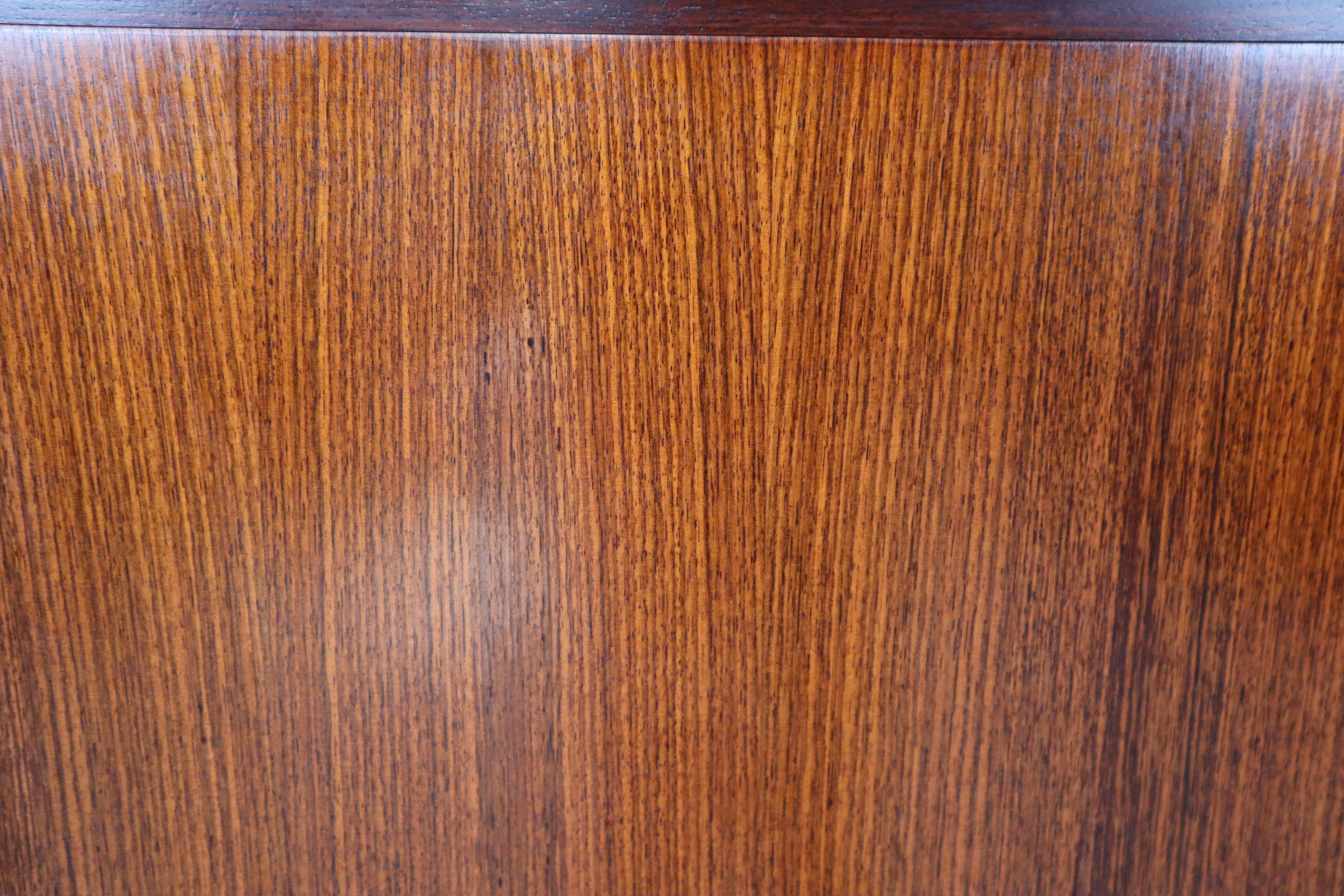 Meuble de bar en bois de rose indien produit par Meubelfabriek Aurora, Belgique 1967 en vente 5