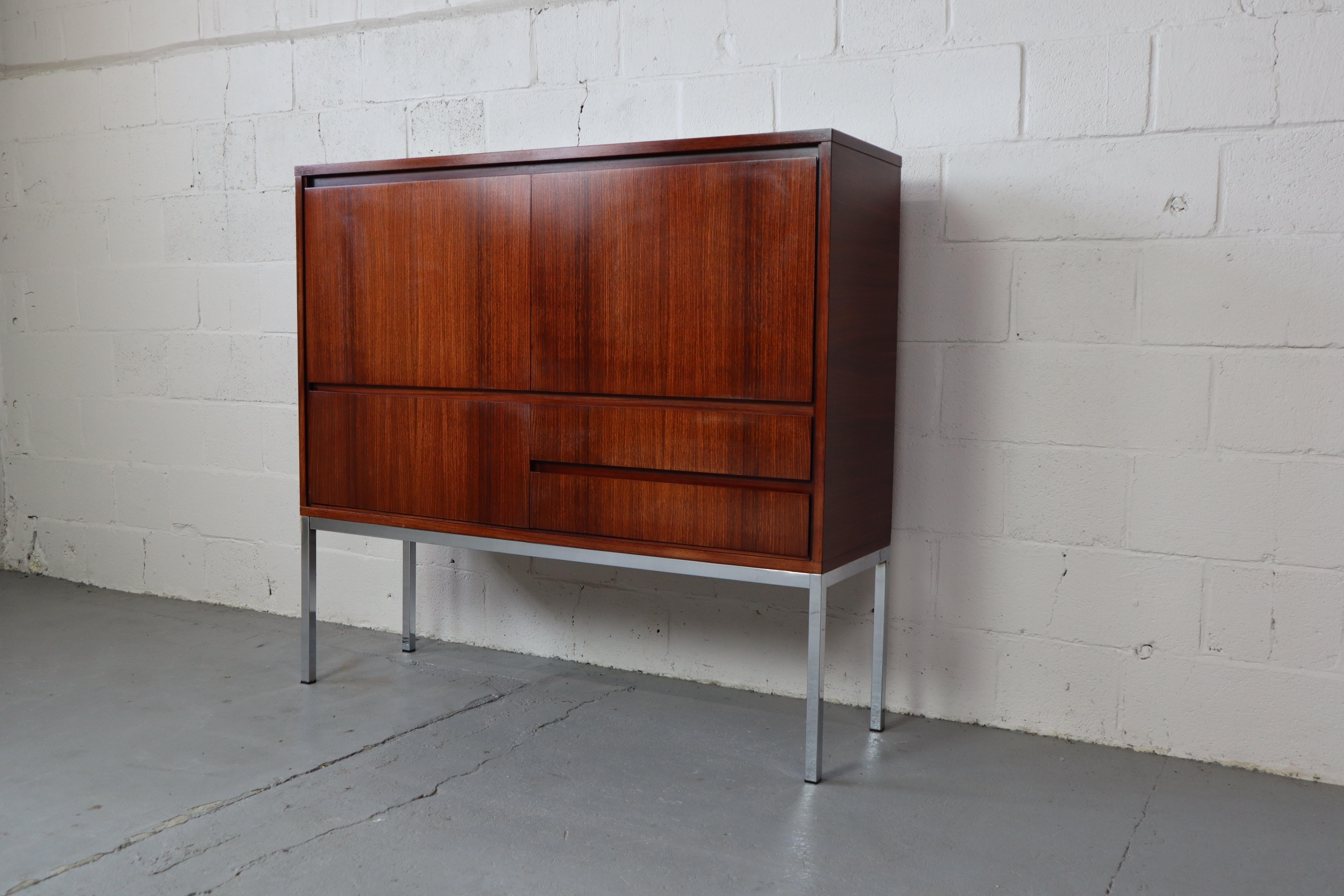 Minimaliste Meuble de bar en bois de rose indien produit par Meubelfabriek Aurora, Belgique 1967 en vente