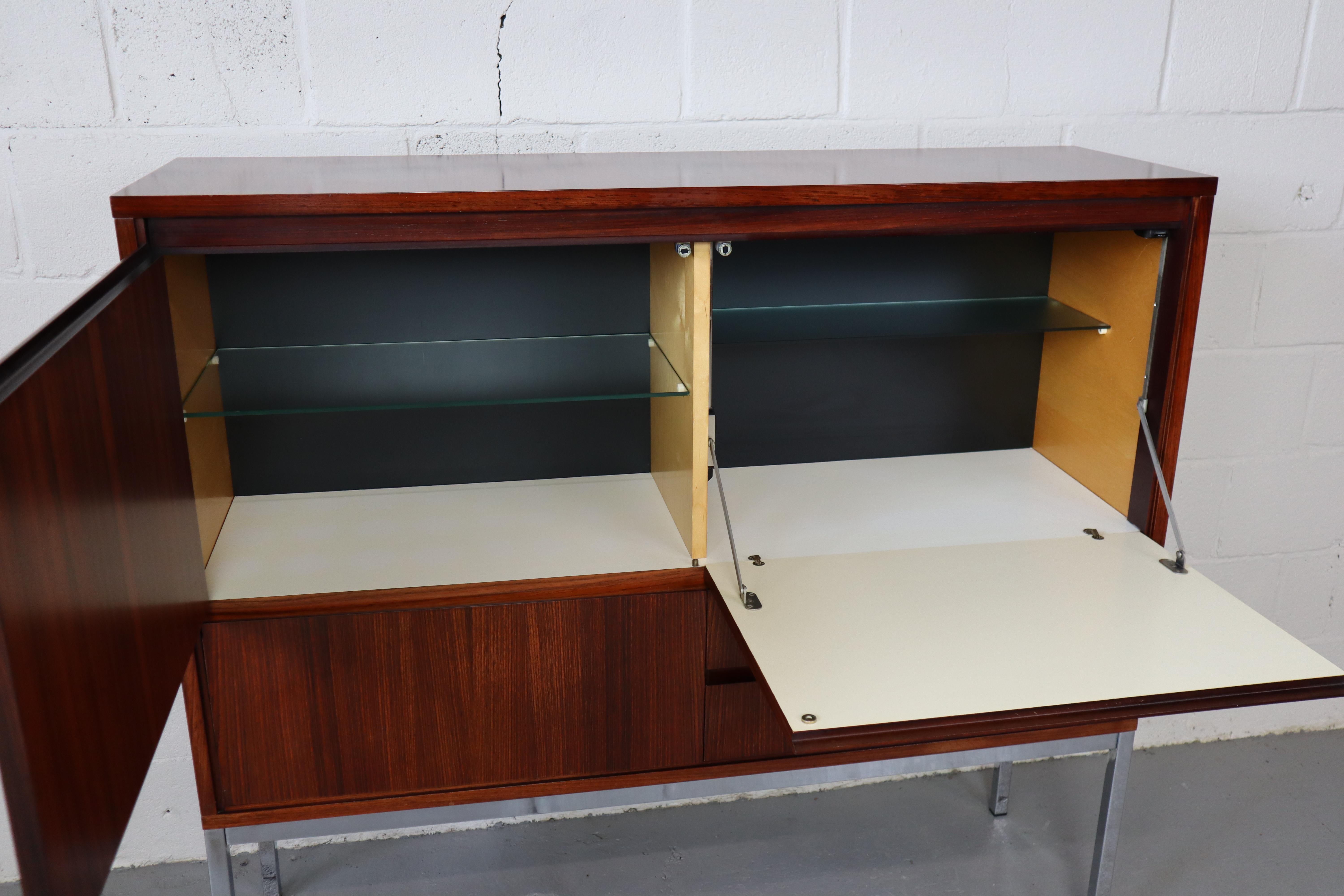 Placage Meuble de bar en bois de rose indien produit par Meubelfabriek Aurora, Belgique 1967 en vente