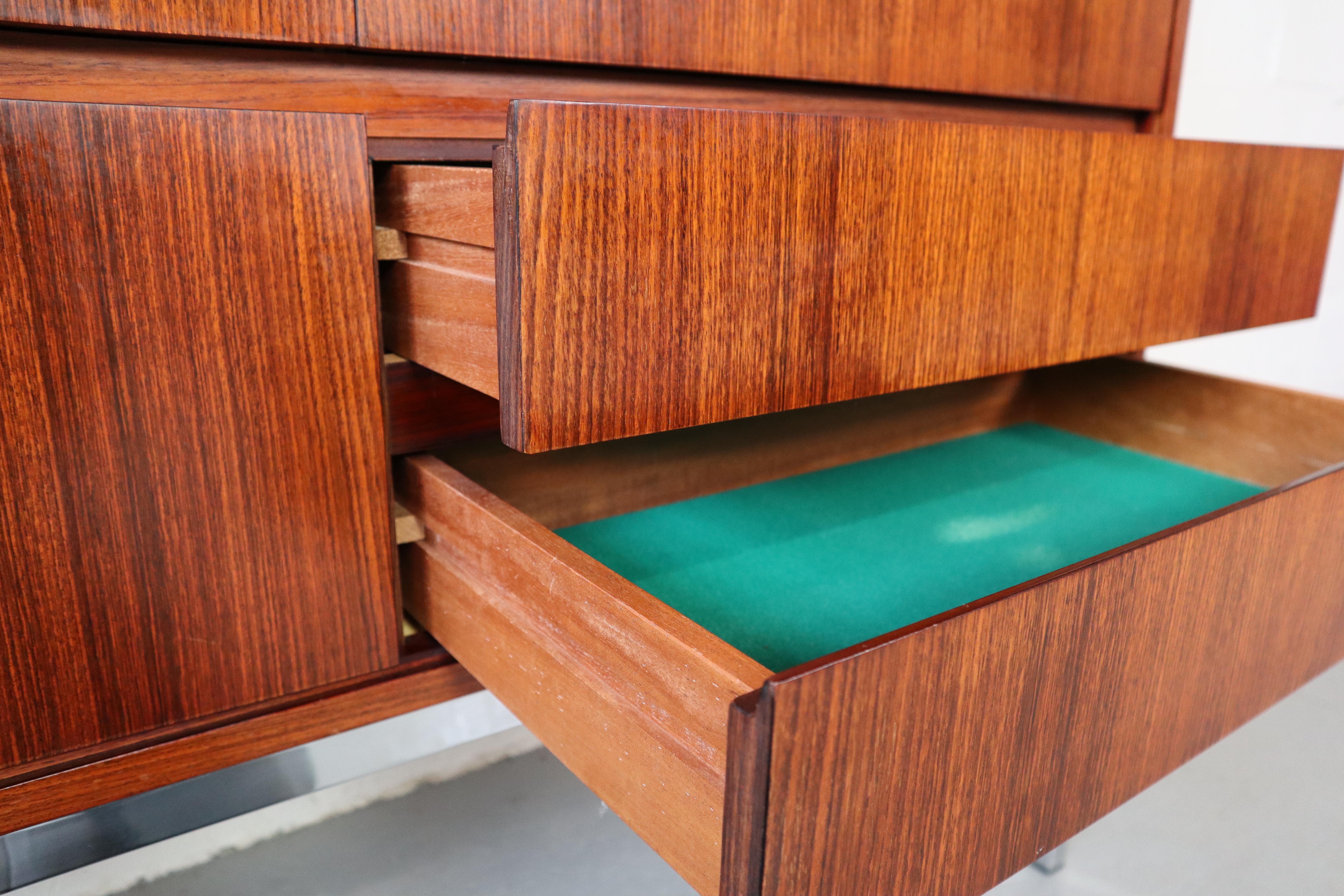 Meuble de bar en bois de rose indien produit par Meubelfabriek Aurora, Belgique 1967 en vente 1