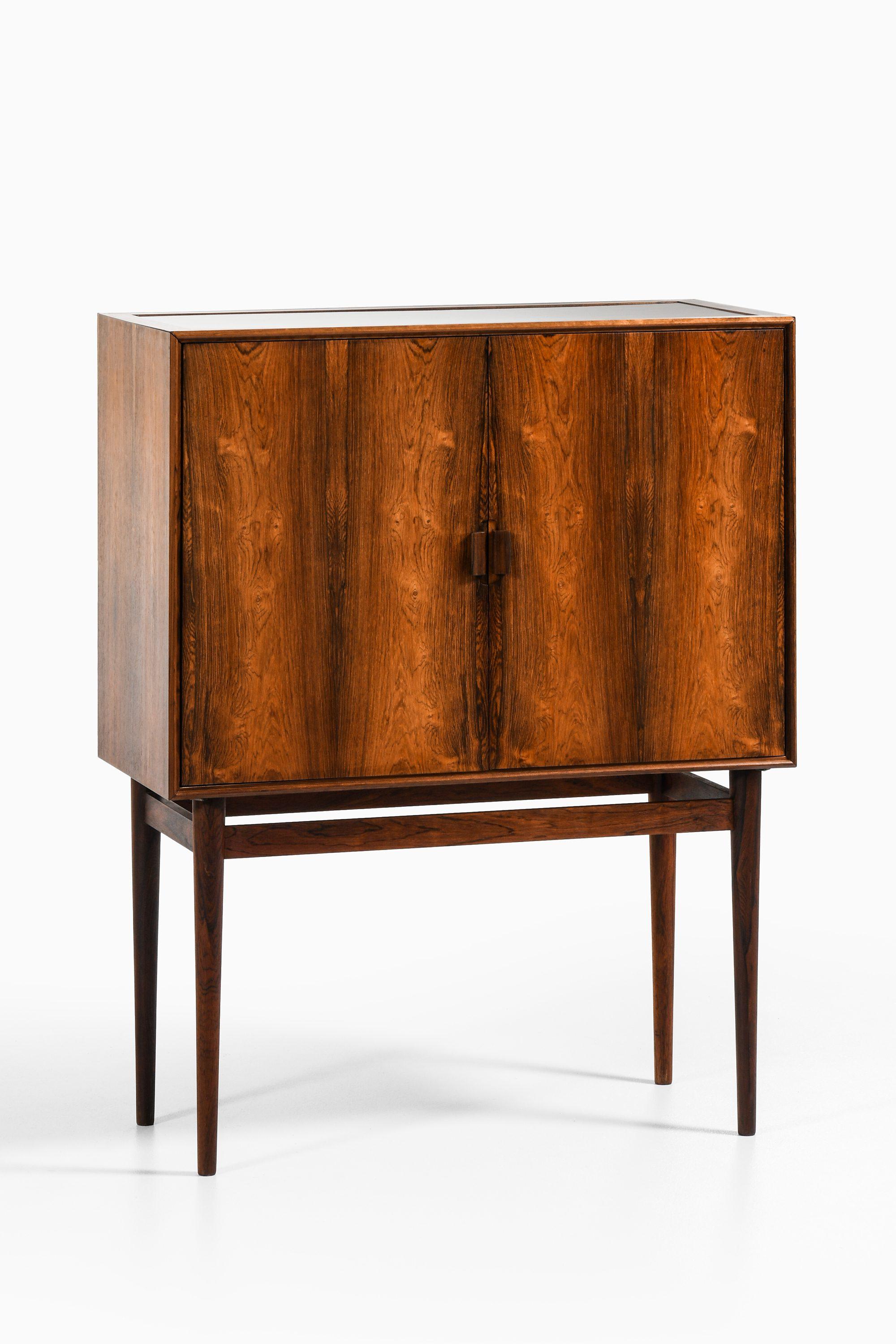 Meuble de bar en bois de rose, formica noire de Helge Vestergaard Jensen, années 1950 Bon état - En vente à Limhamn, Skåne län