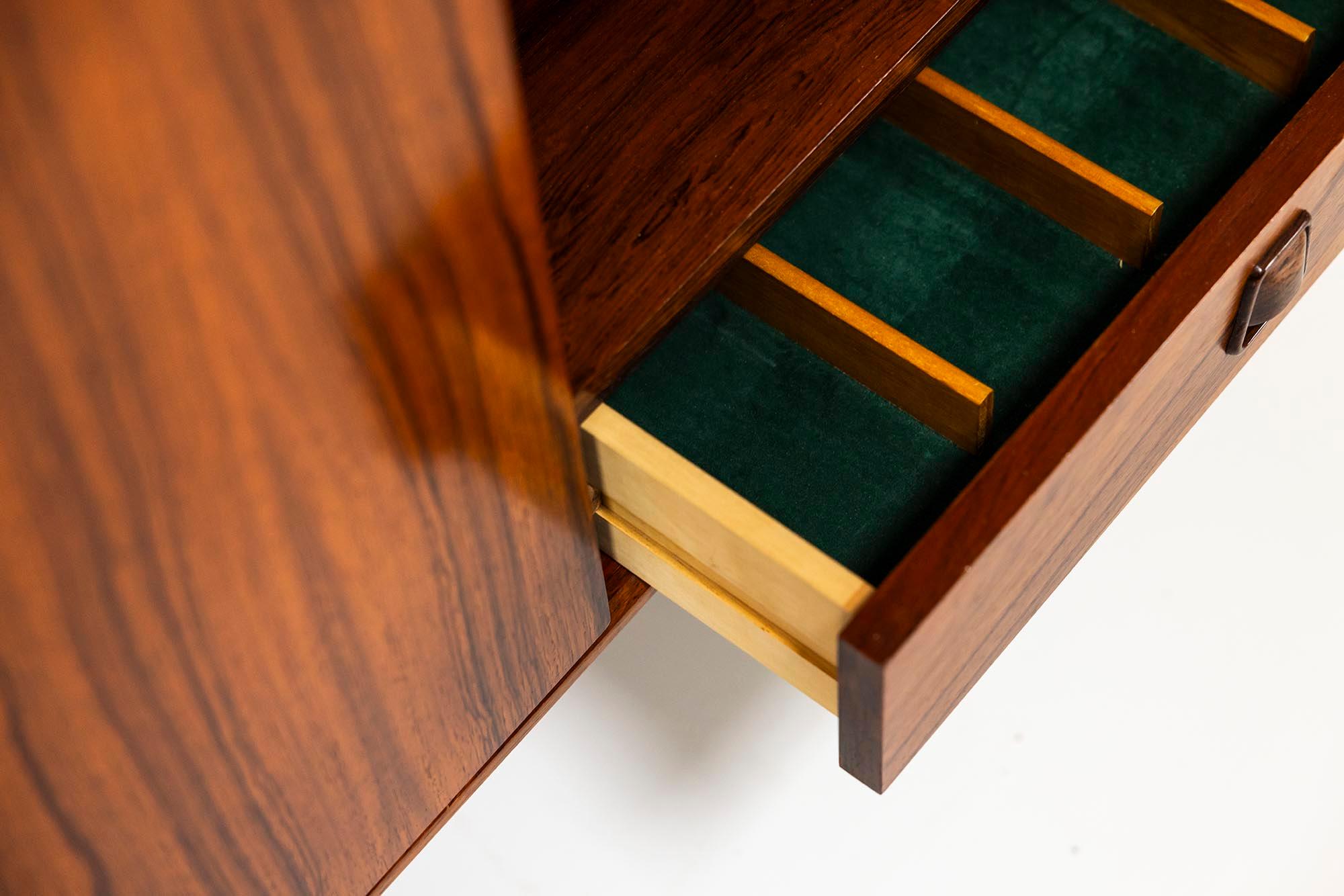 Bar Cabinet or Highboard in Rosewood by Topform, The Netherlands 1960s 1
