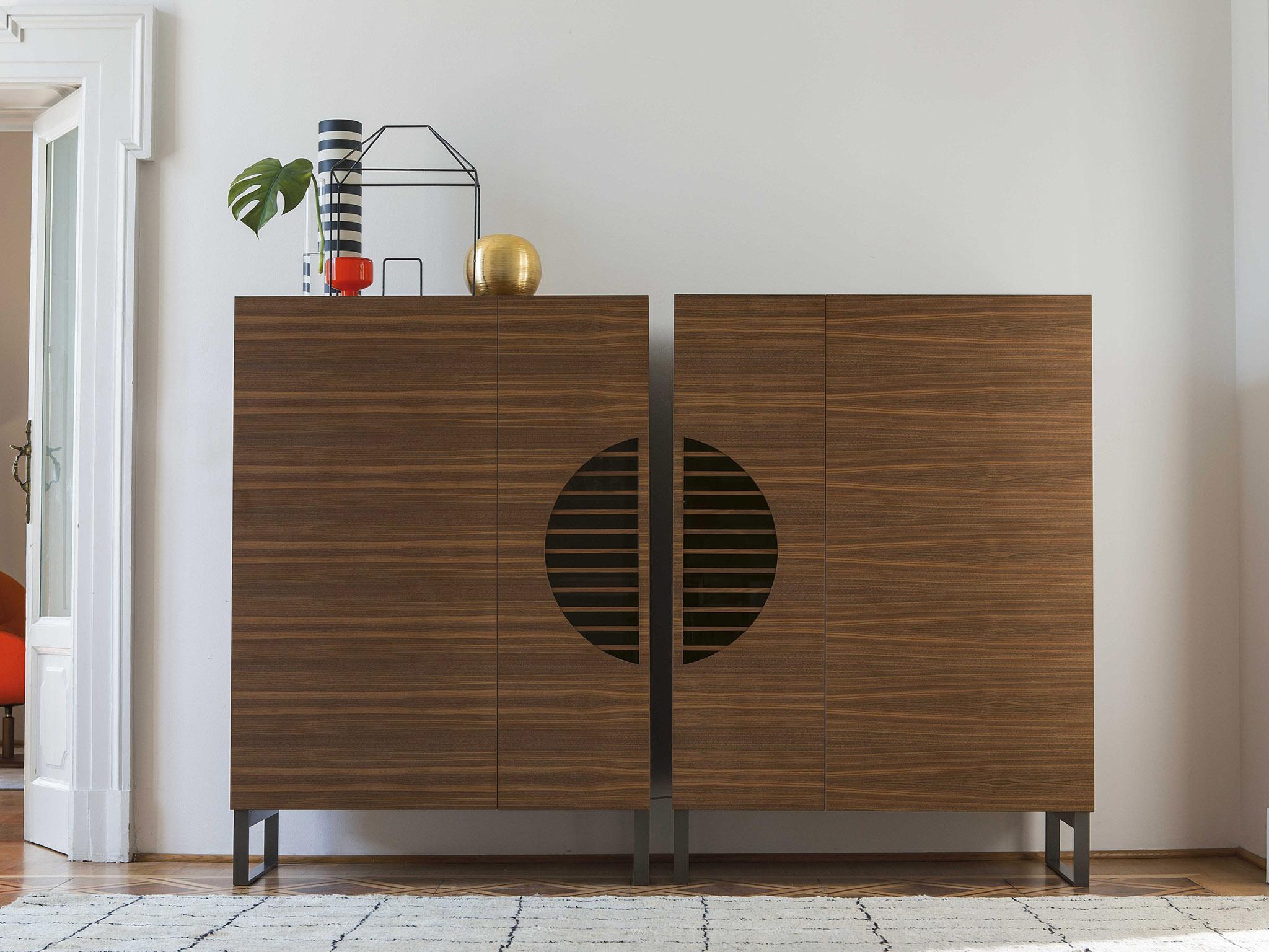 Italian Bar cabinet / Sideboard Porada Polifemo - Canaletta walnut For Sale