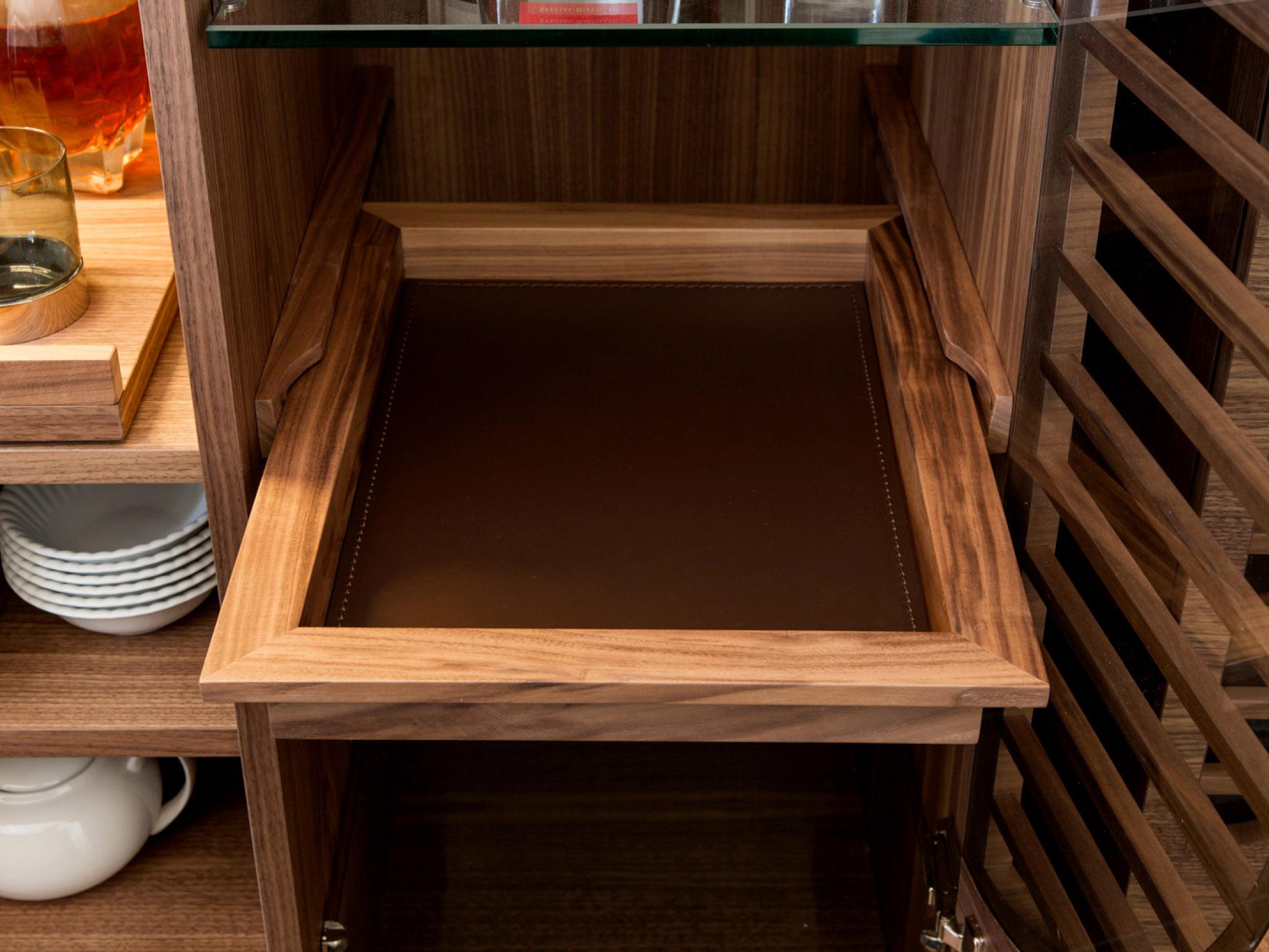 Wood Bar cabinet / Sideboard Porada Polifemo - Canaletta walnut For Sale
