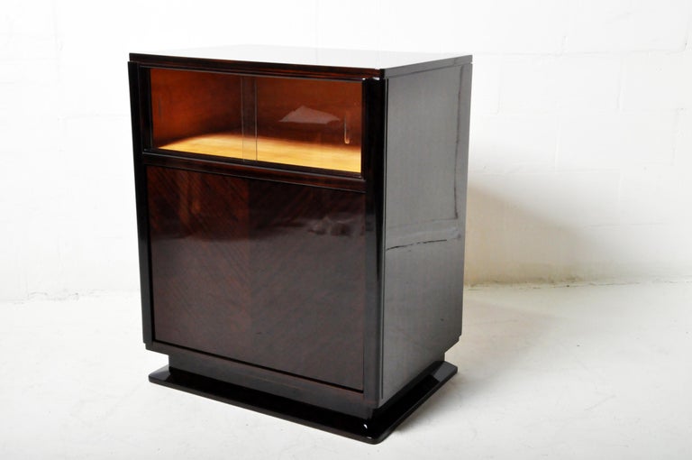 Lacquered Bar Cabinet with Rotating Bottle Display For Sale