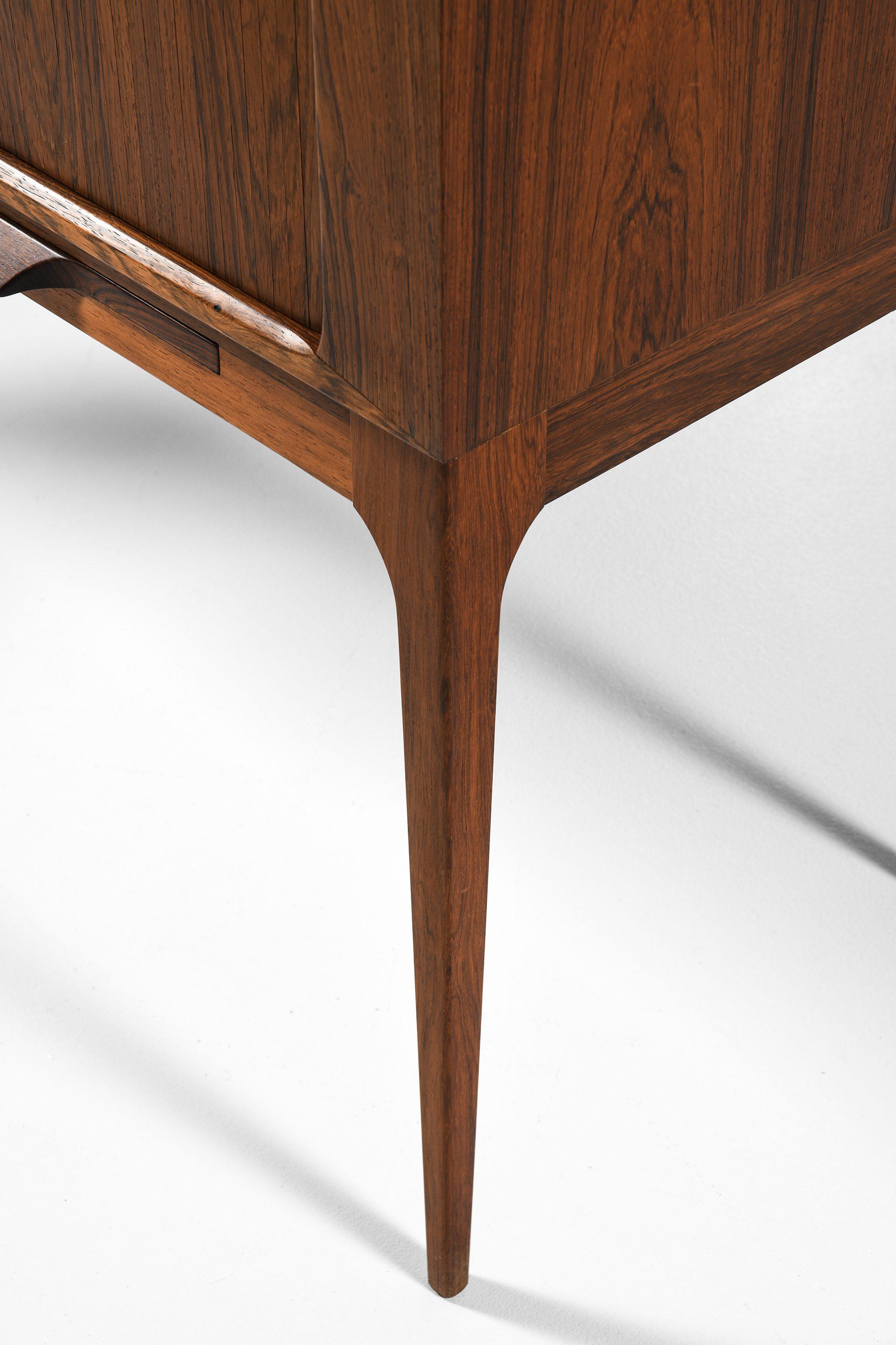 Bar Cabinet with Tambour Doors in Rosewood and Brass by Kurt Østervig, 1960's For Sale 2