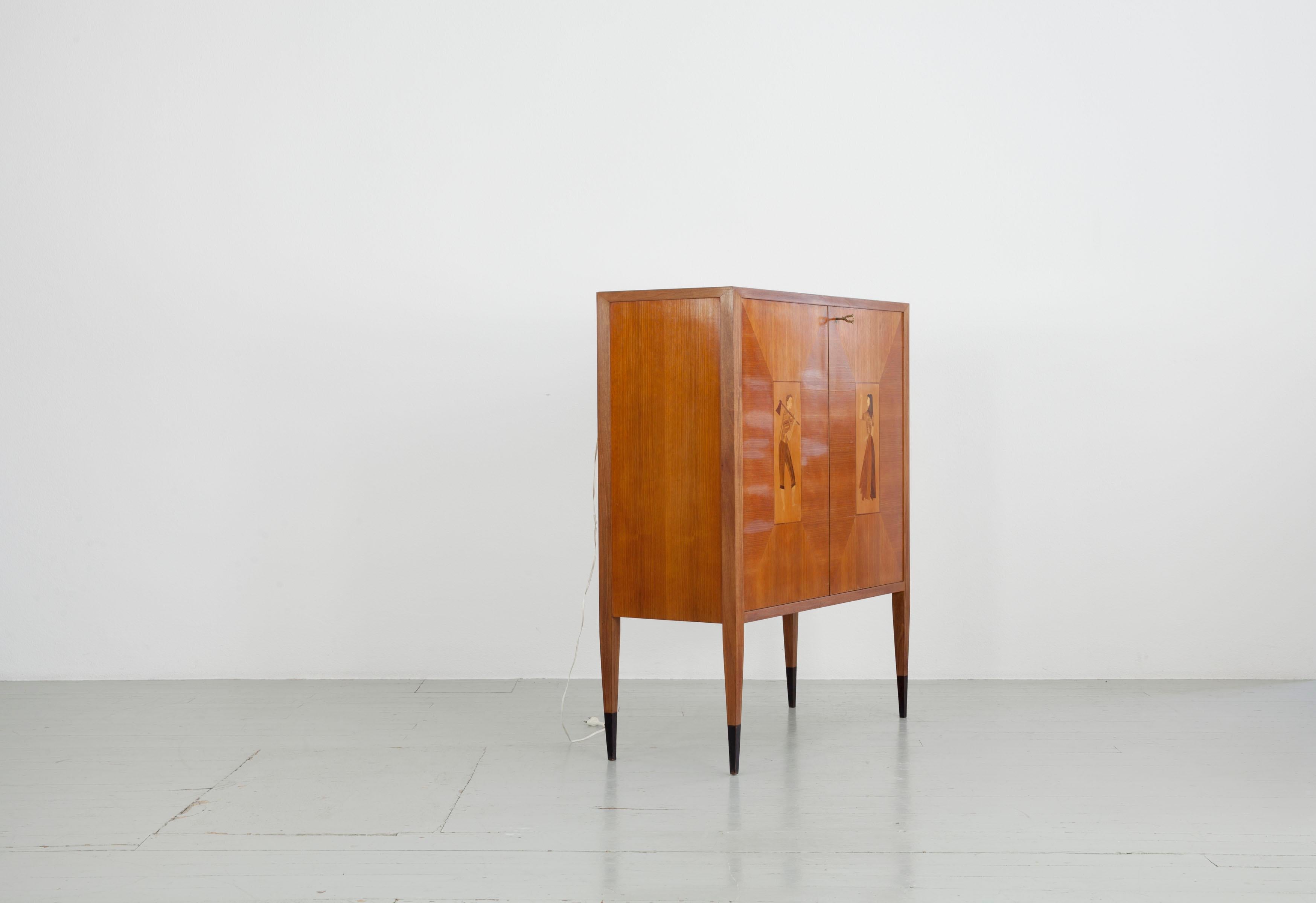 Mid-Century Modern Bar Cabinet with Wood Inlays, Italy, 1950s For Sale