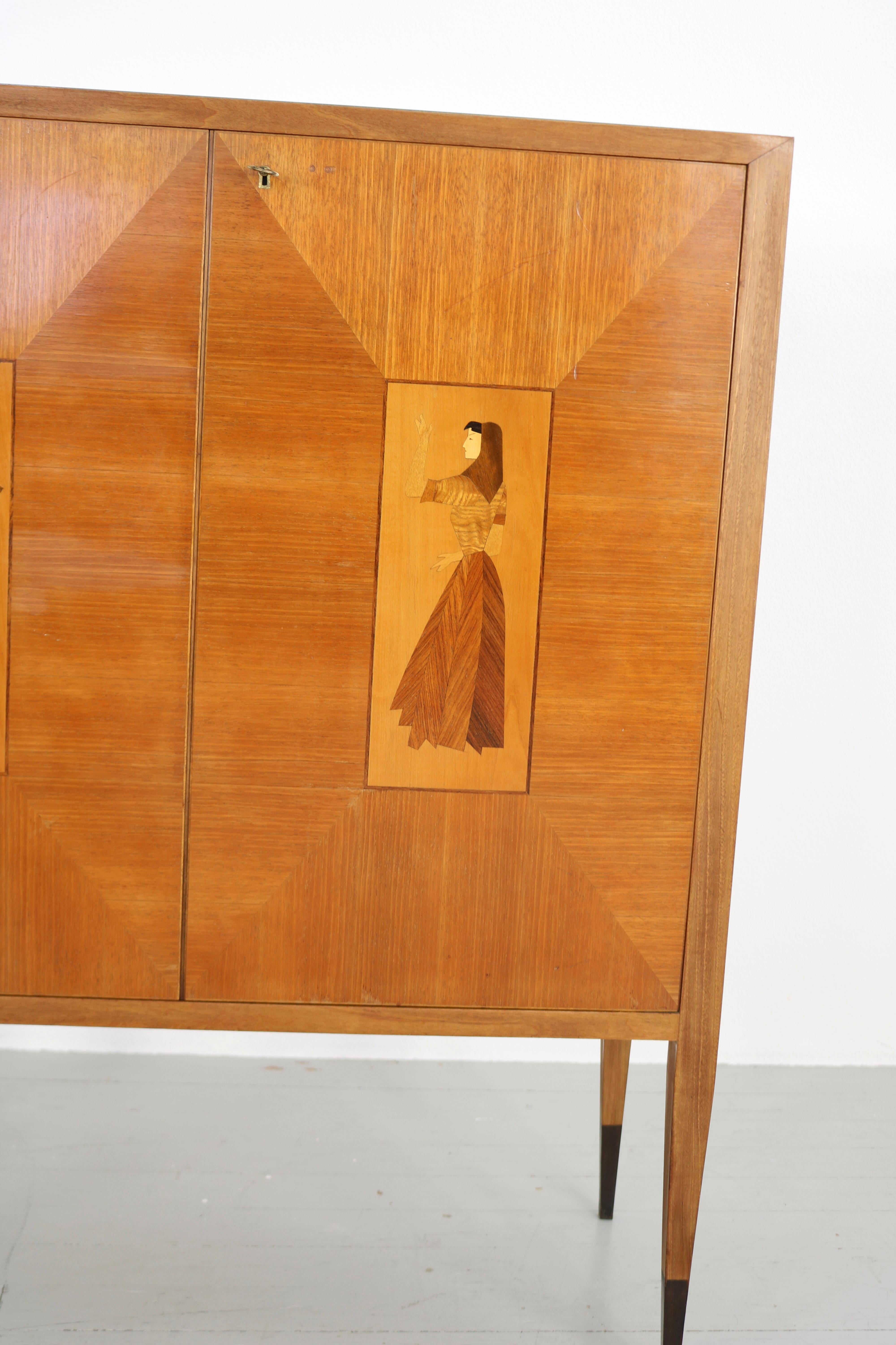 Bar Cabinet with Wood Inlays, Italy, 1950s For Sale 2