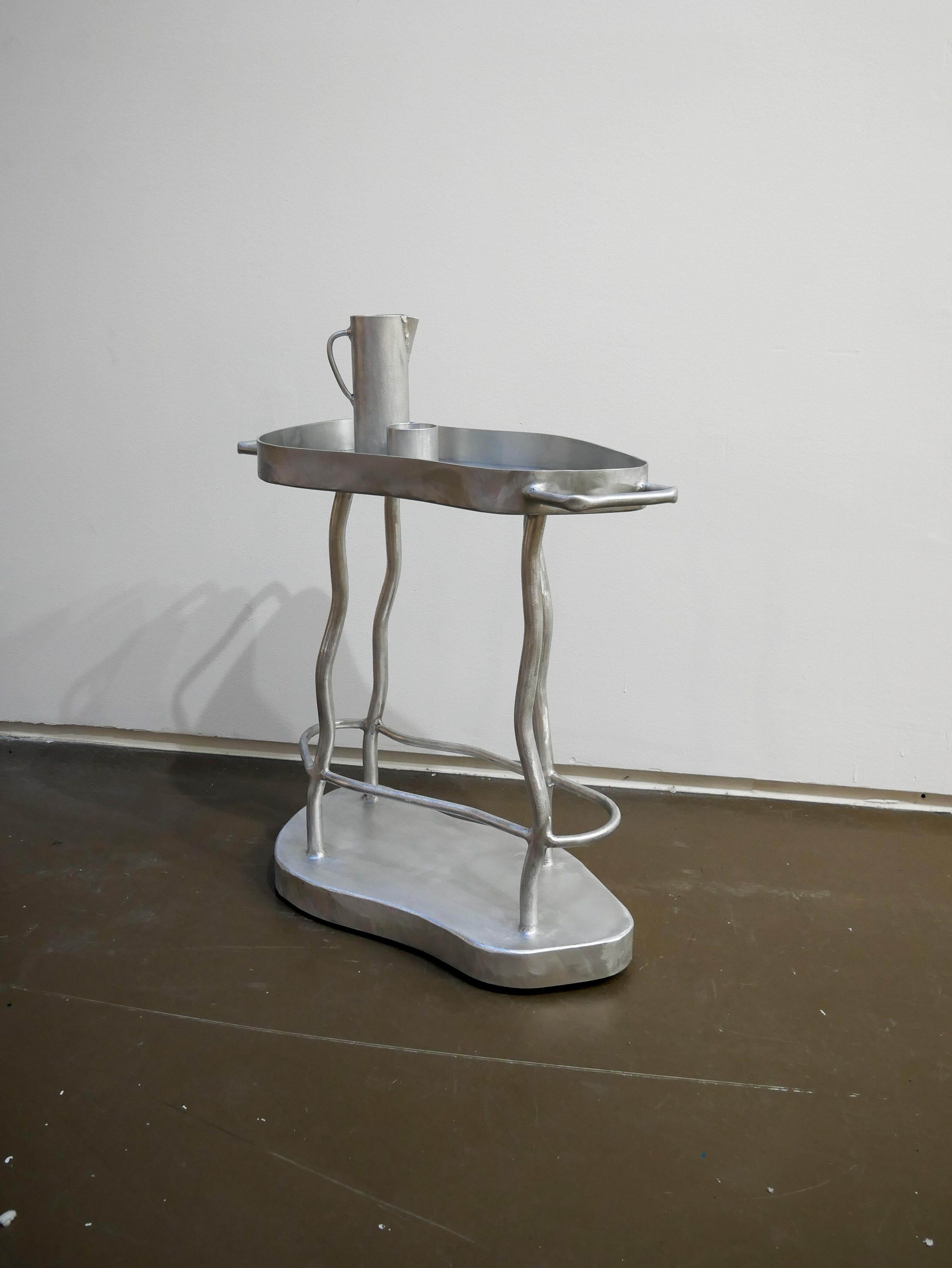 „Barwagen“ von Six Dots Design, surrealistisches Metall (Futuristisch) im Angebot