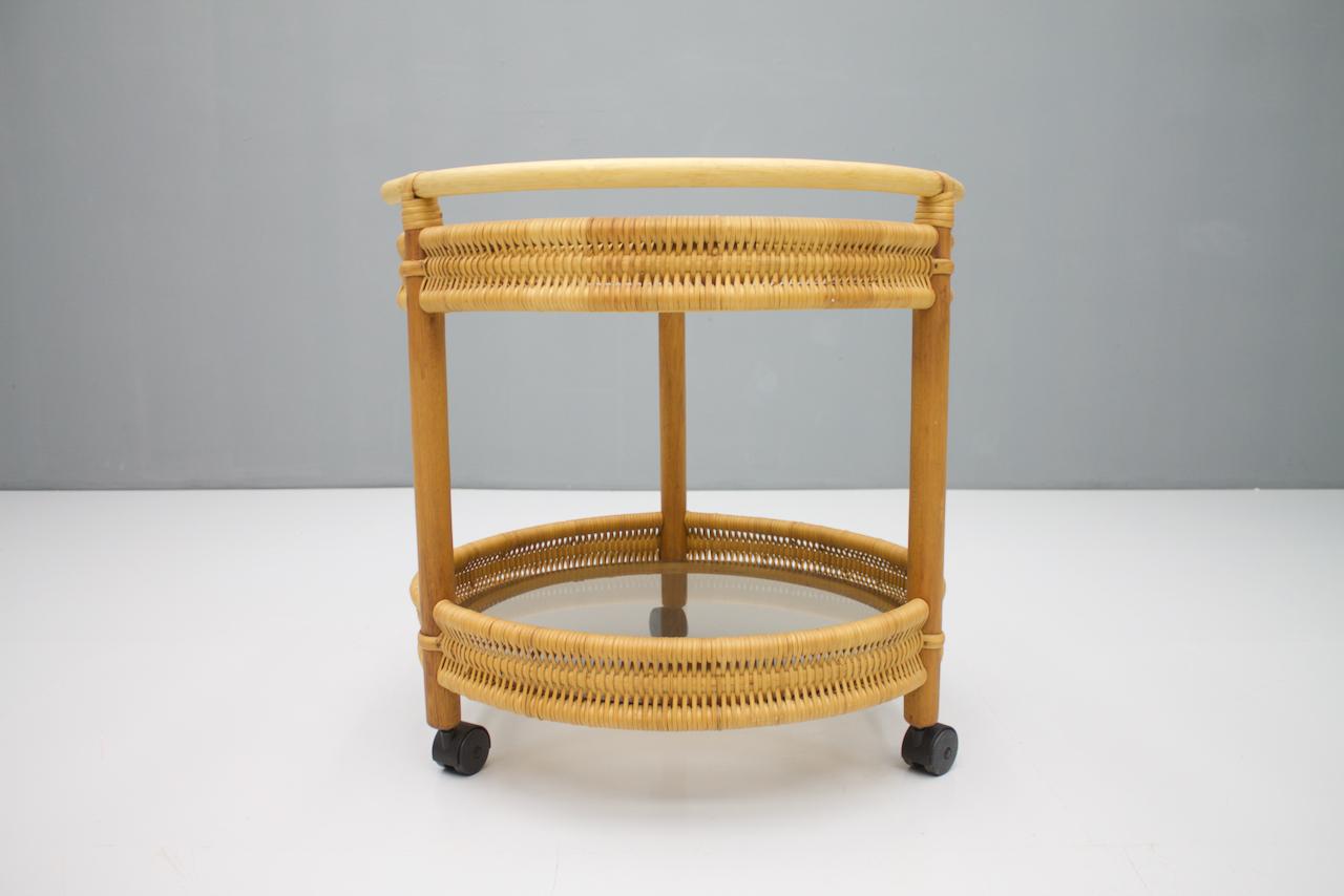 Mid-Century Modern Bar Cart in Cane Wood and Glass, 1970s For Sale