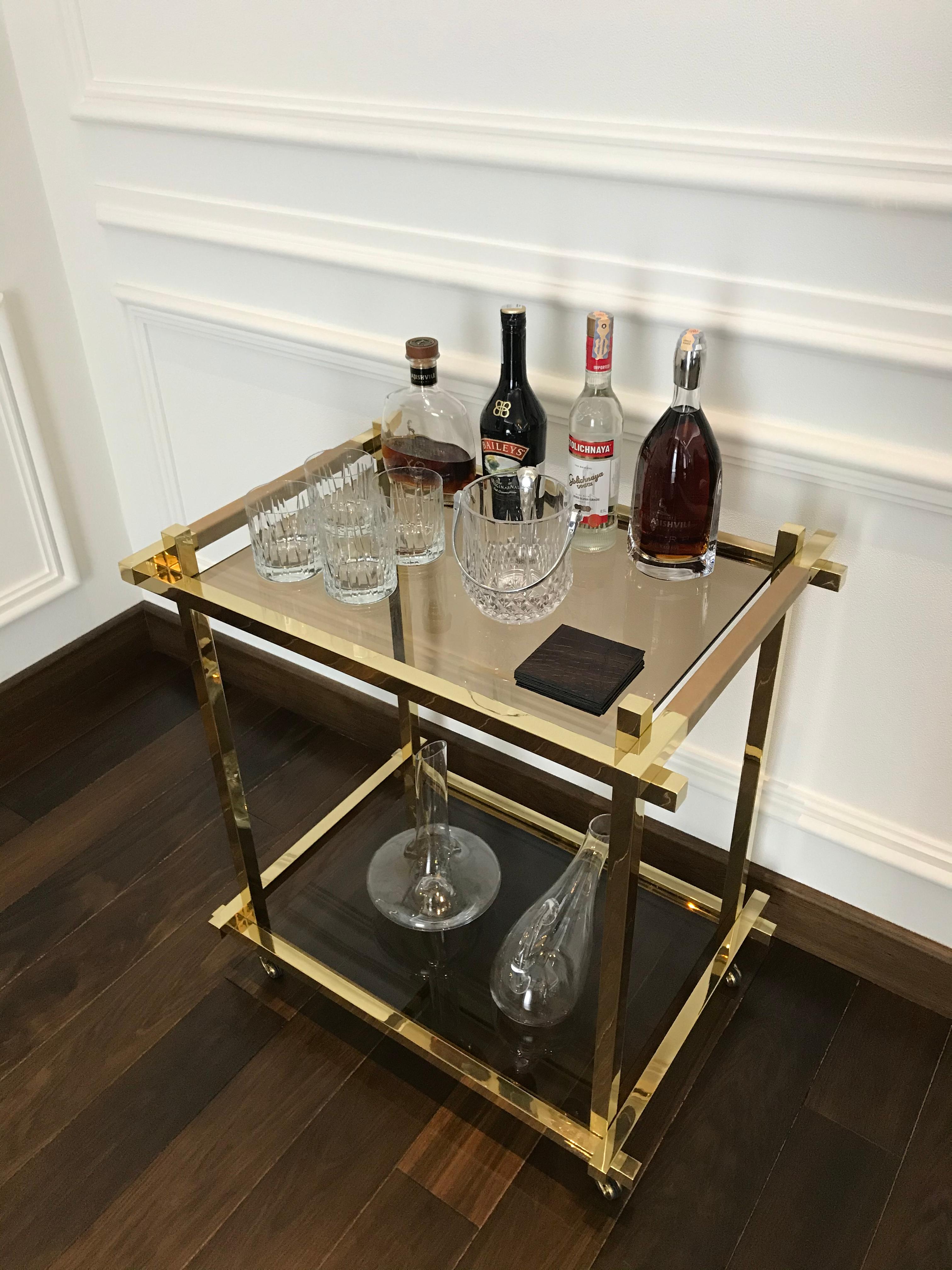Bar Cart in Hand Polished Brass and Nubuck Leather  In New Condition For Sale In Tbilisi, GE