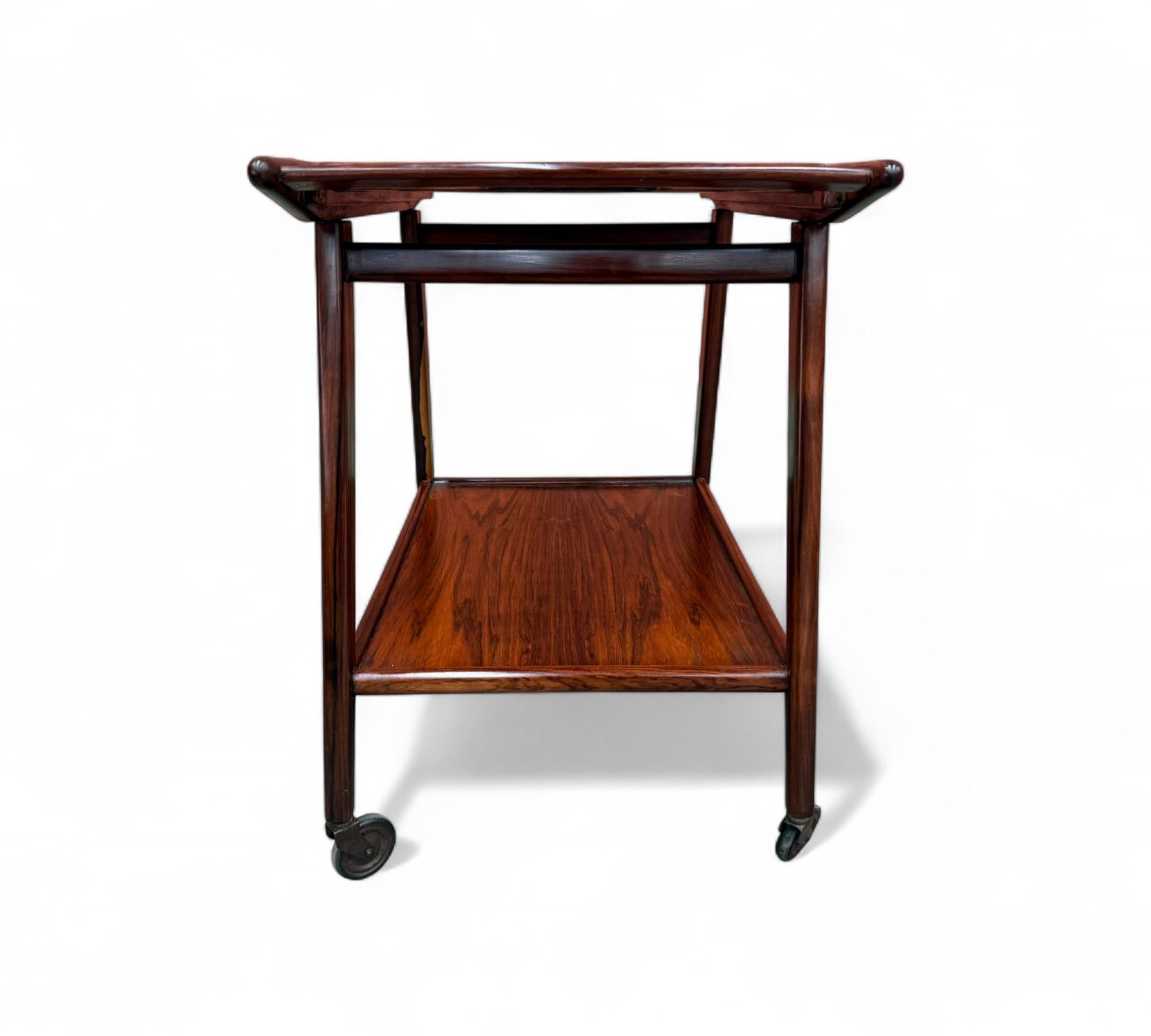 Bar Cart in Hardwood, Geraldo de Barros for Unilabor, 1950s For Sale 5