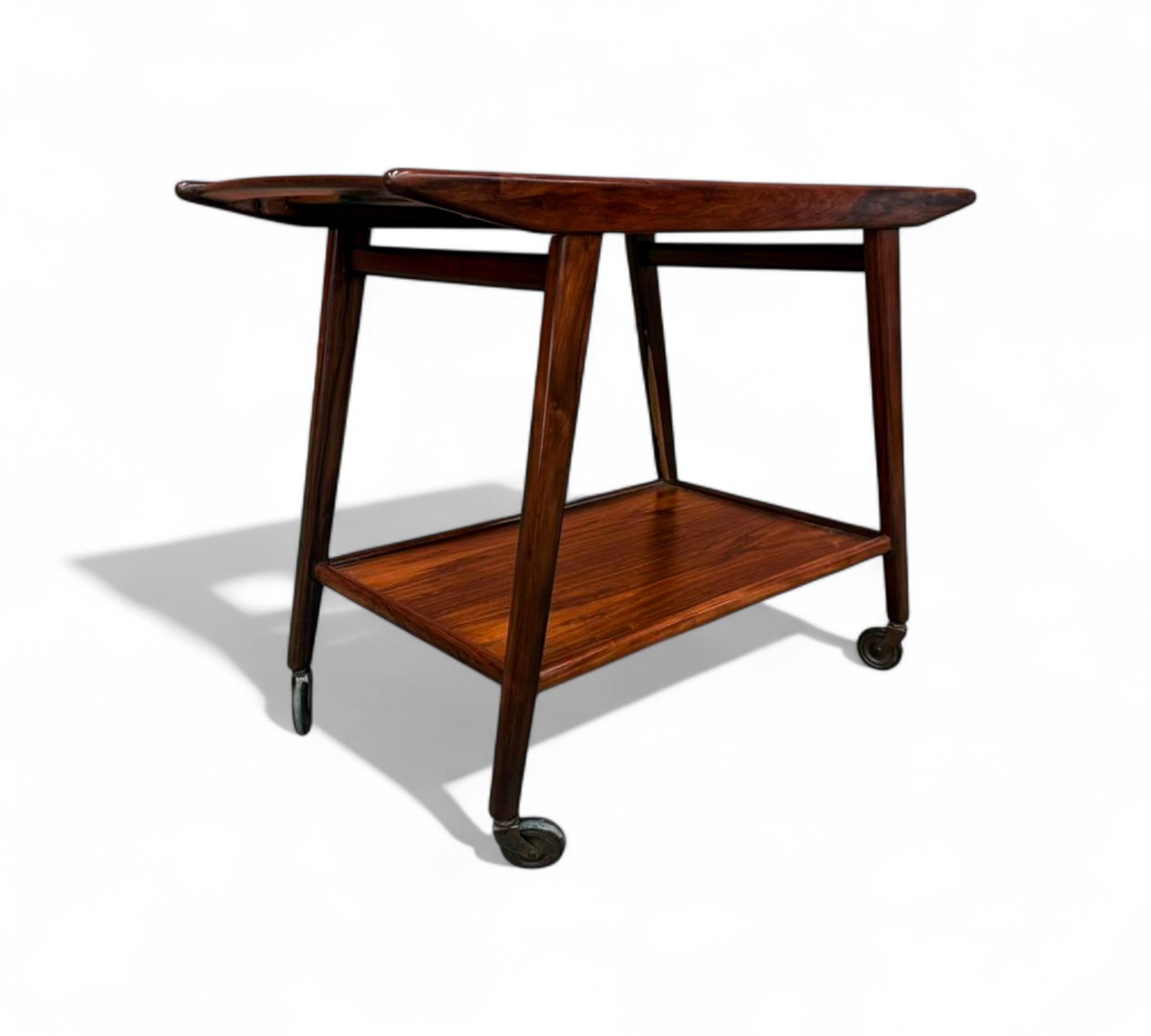 Bar Cart in Hardwood, Geraldo de Barros for Unilabor, 1950s For Sale 6