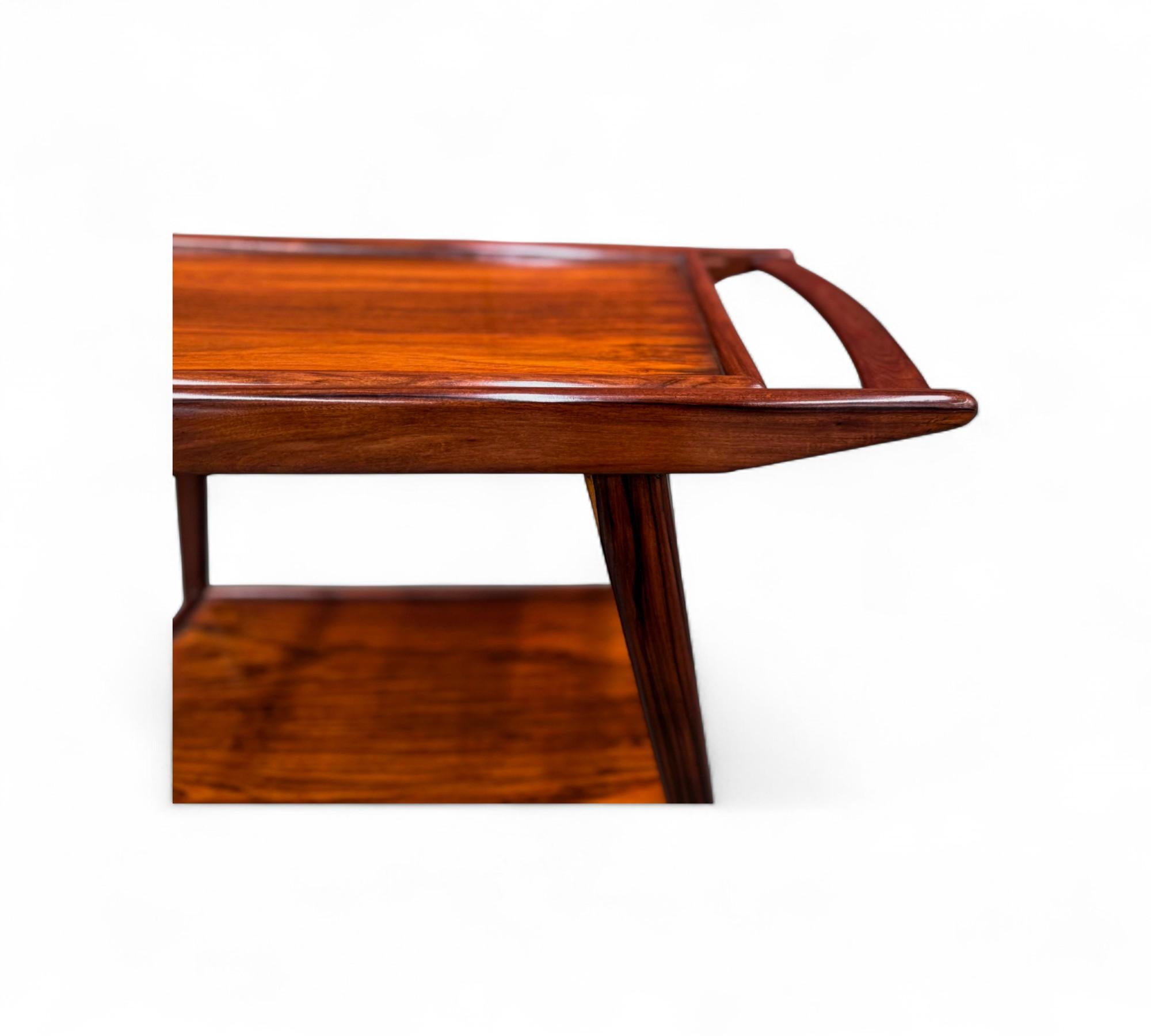 Mid-Century Modern Bar Cart in Hardwood, Geraldo de Barros for Unilabor, 1950s For Sale