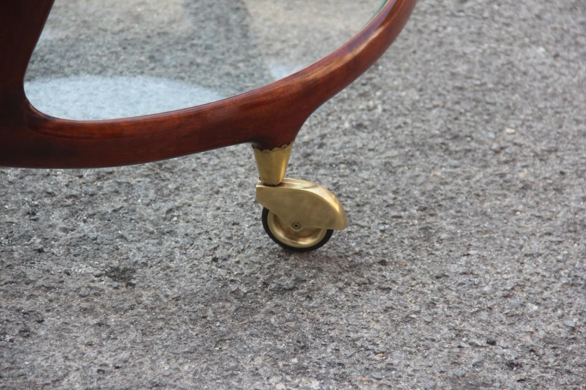 Mid-century Round Bar Cart in Mahogany  Italian design 1950s Brass Parts In Good Condition In Palermo, Sicily