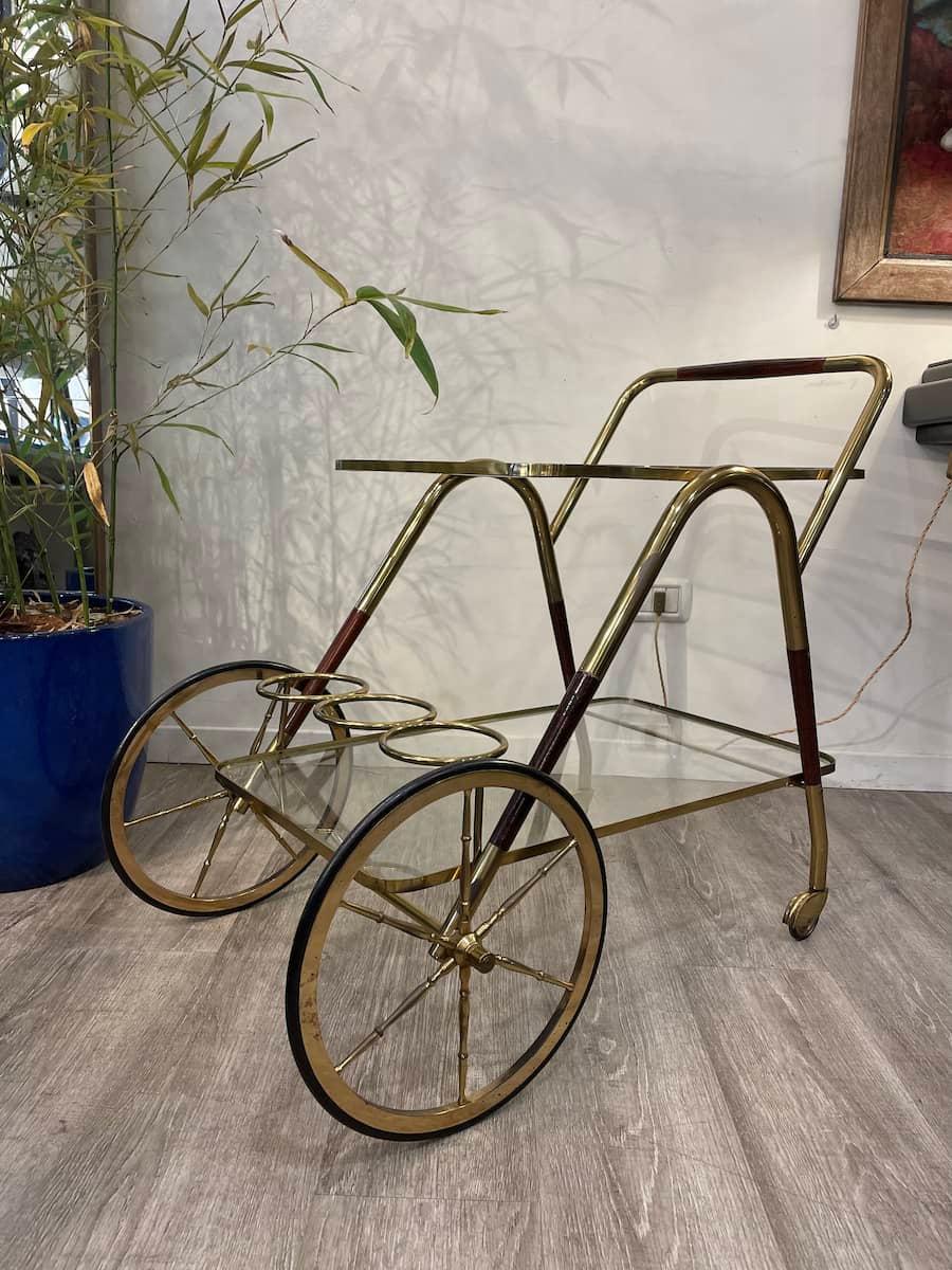 Mid-20th Century Bar cart in the style of Cesare Lacca, Italy, 1950s For Sale