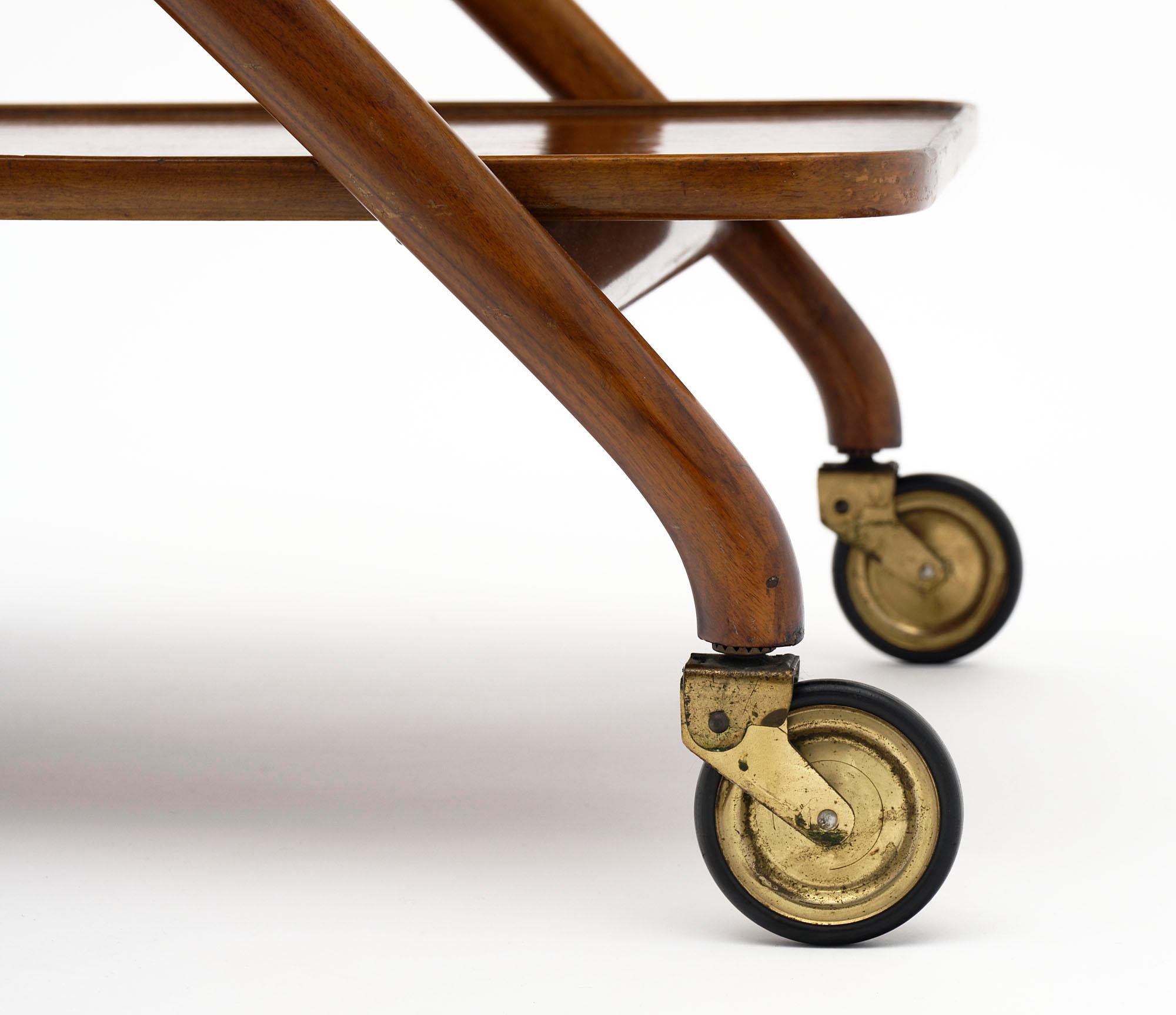 Milieu du XXe siècle Chariot de bar Modèle 67 d'Angelo De Baggis