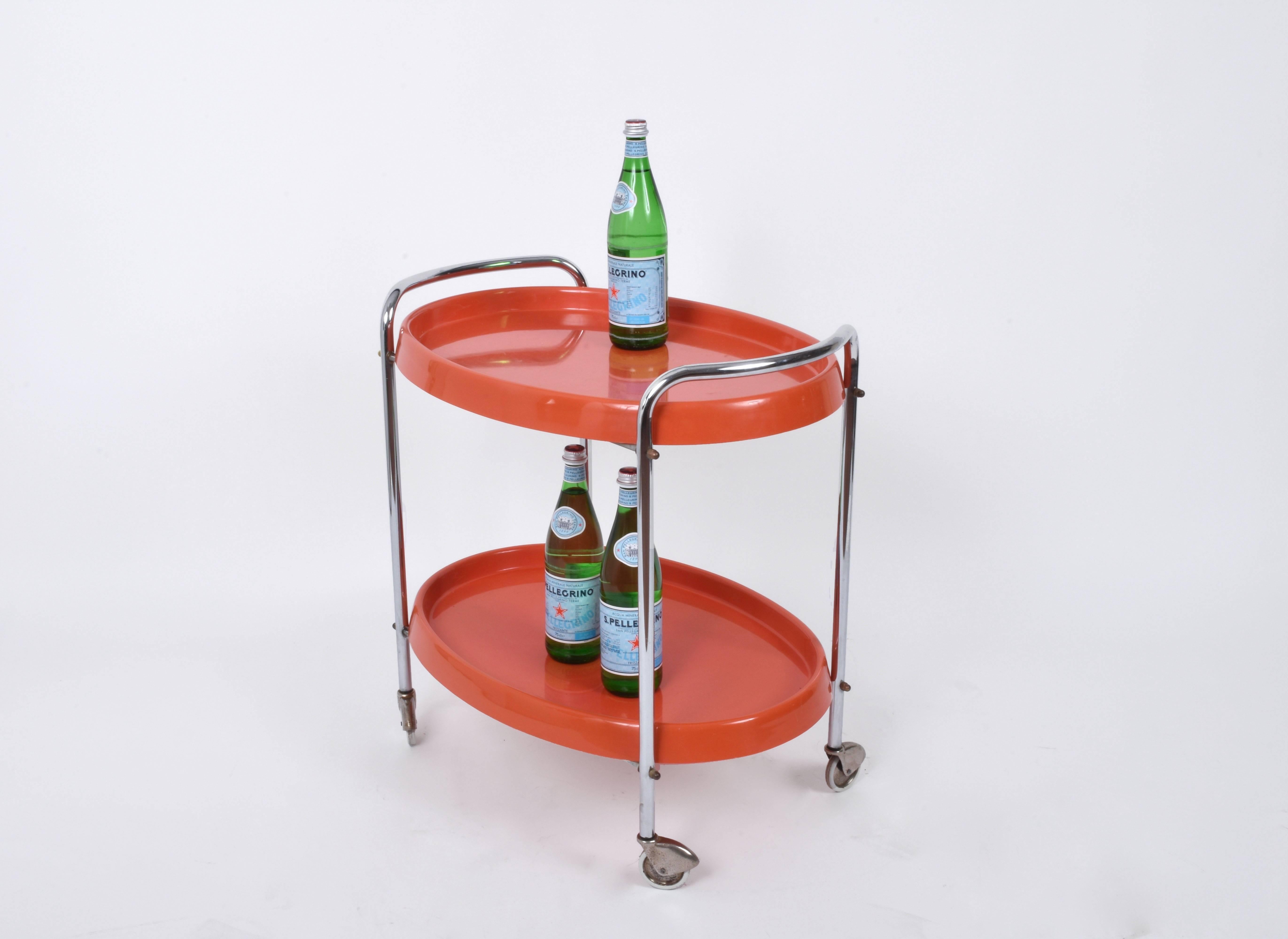 Bar Cart Oval in Orange Plastic and Metal Chrome, Italy, 1950s In Good Condition In Roma, IT