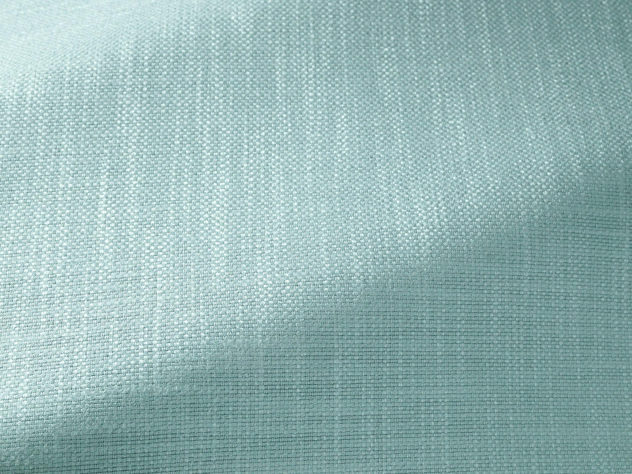 Mid-Century Modern Fauteuil de bar DOOQ avec tissu bleu clair doux et repose-pieds en laiton Odisseia en vente