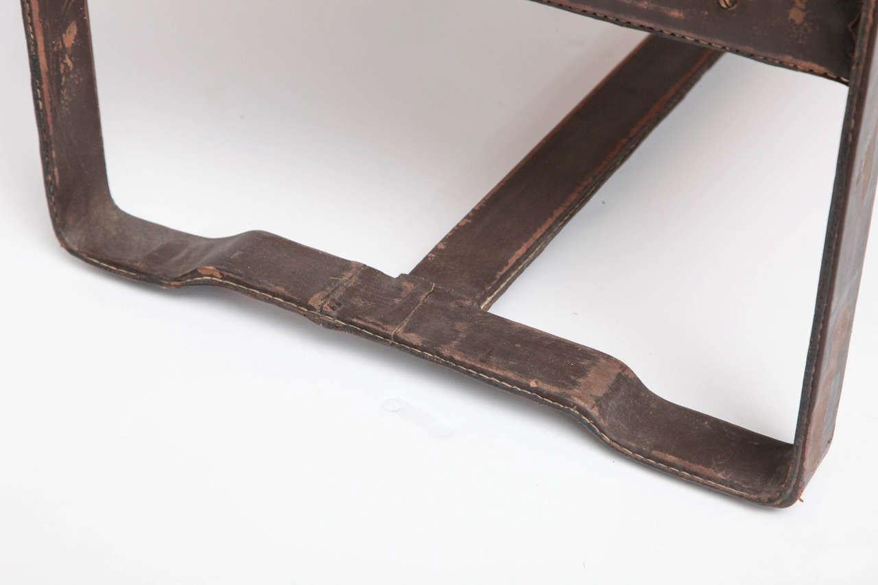 Français Coffre de bar à la manière de Jacques Adnet, France, vers 1950 en vente