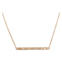 Collier à barre de diamants, diamants baguettes et diamants ronds en or jaune