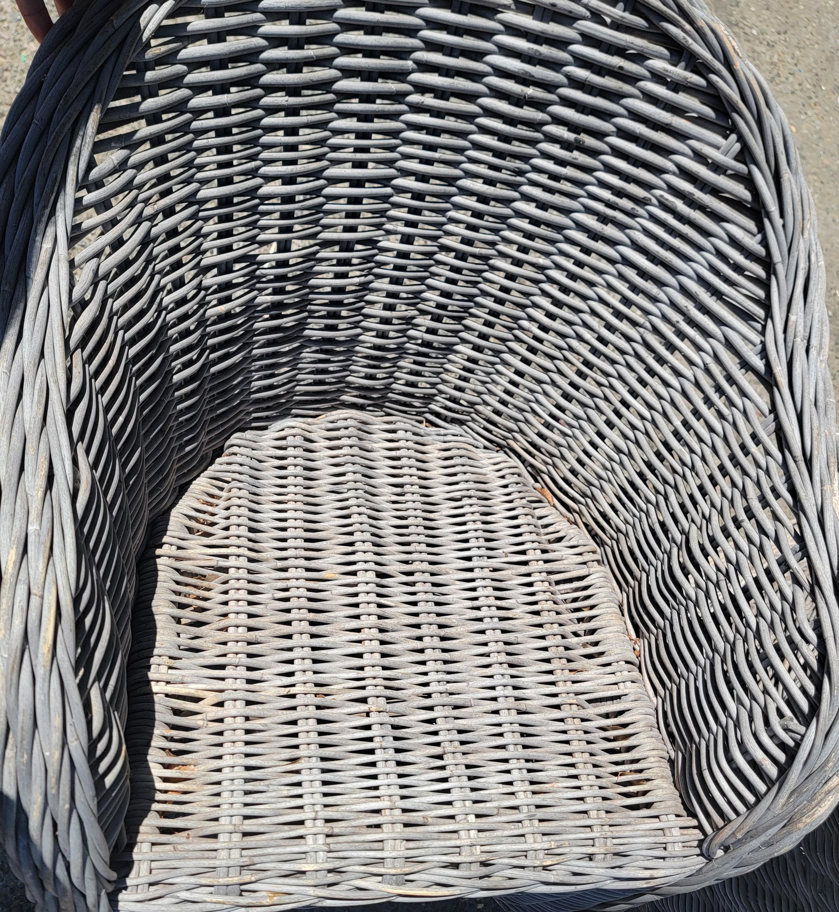 American Bar Harbor Style Wicker Chairs-Pair For Sale