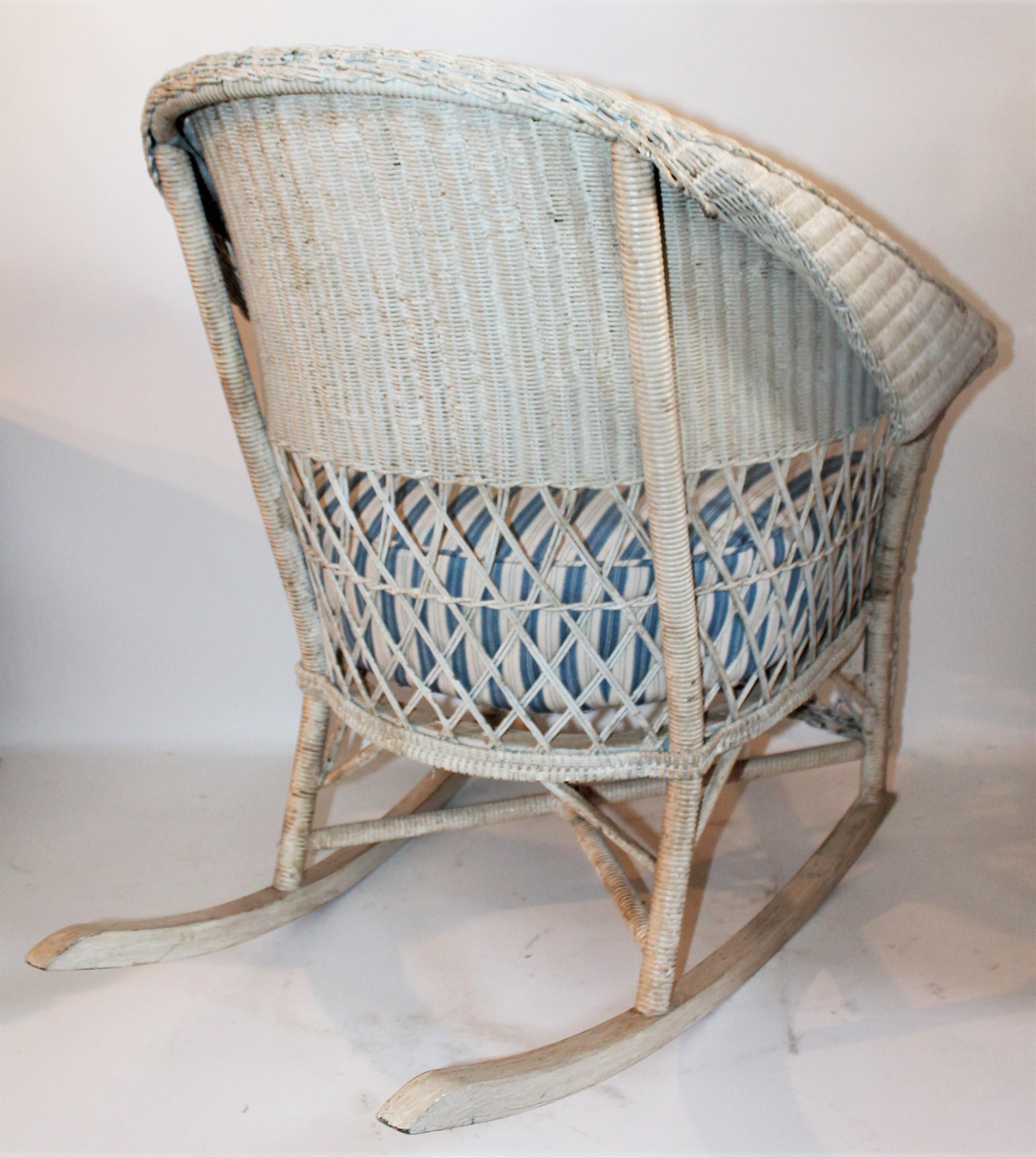 Country Bar Harbor Vintage Wicker Rocking Chair