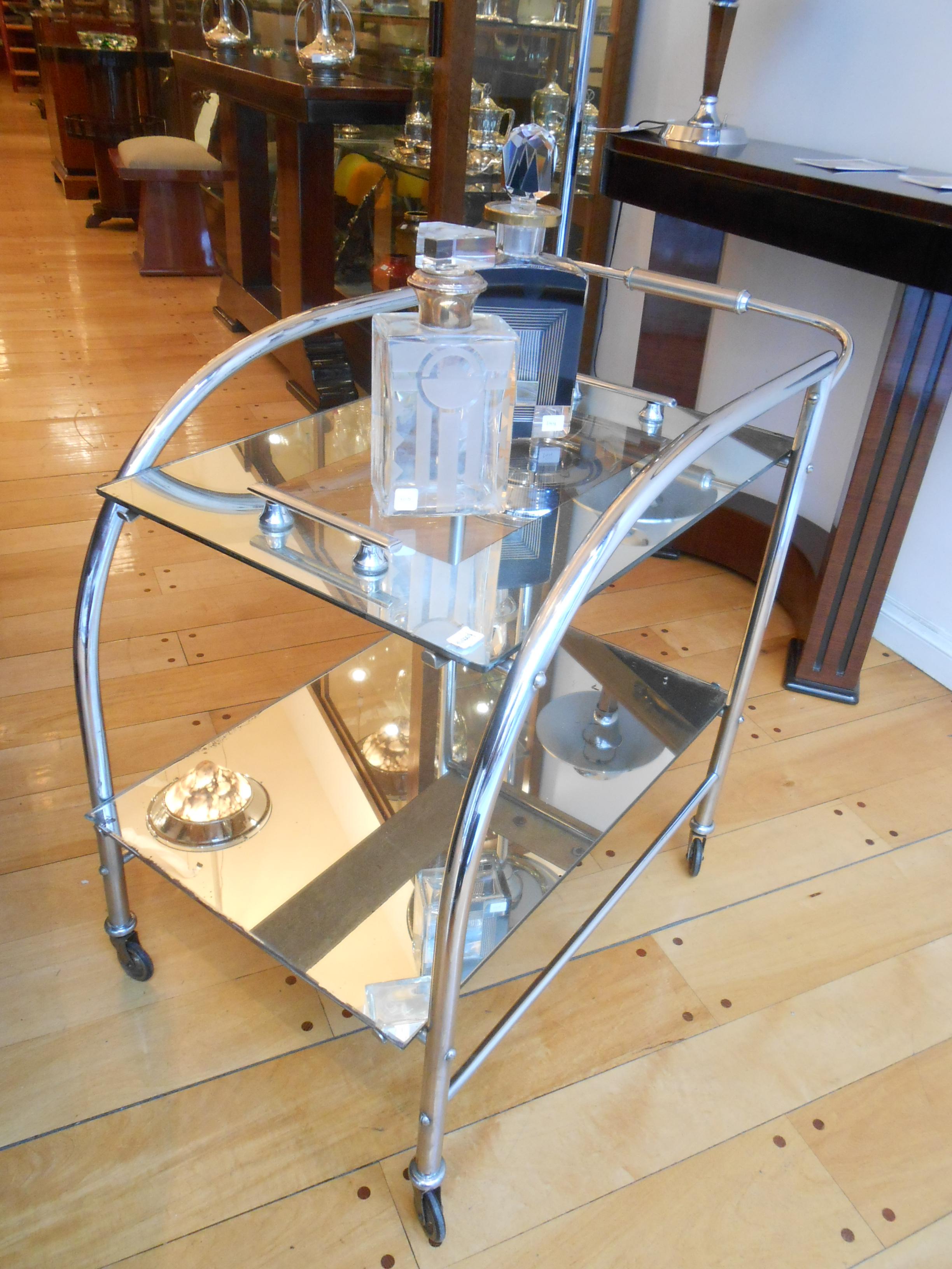 Mid-20th Century Bar in Chrome Mirror and Glass Style, Art Deco, France, 1920 For Sale