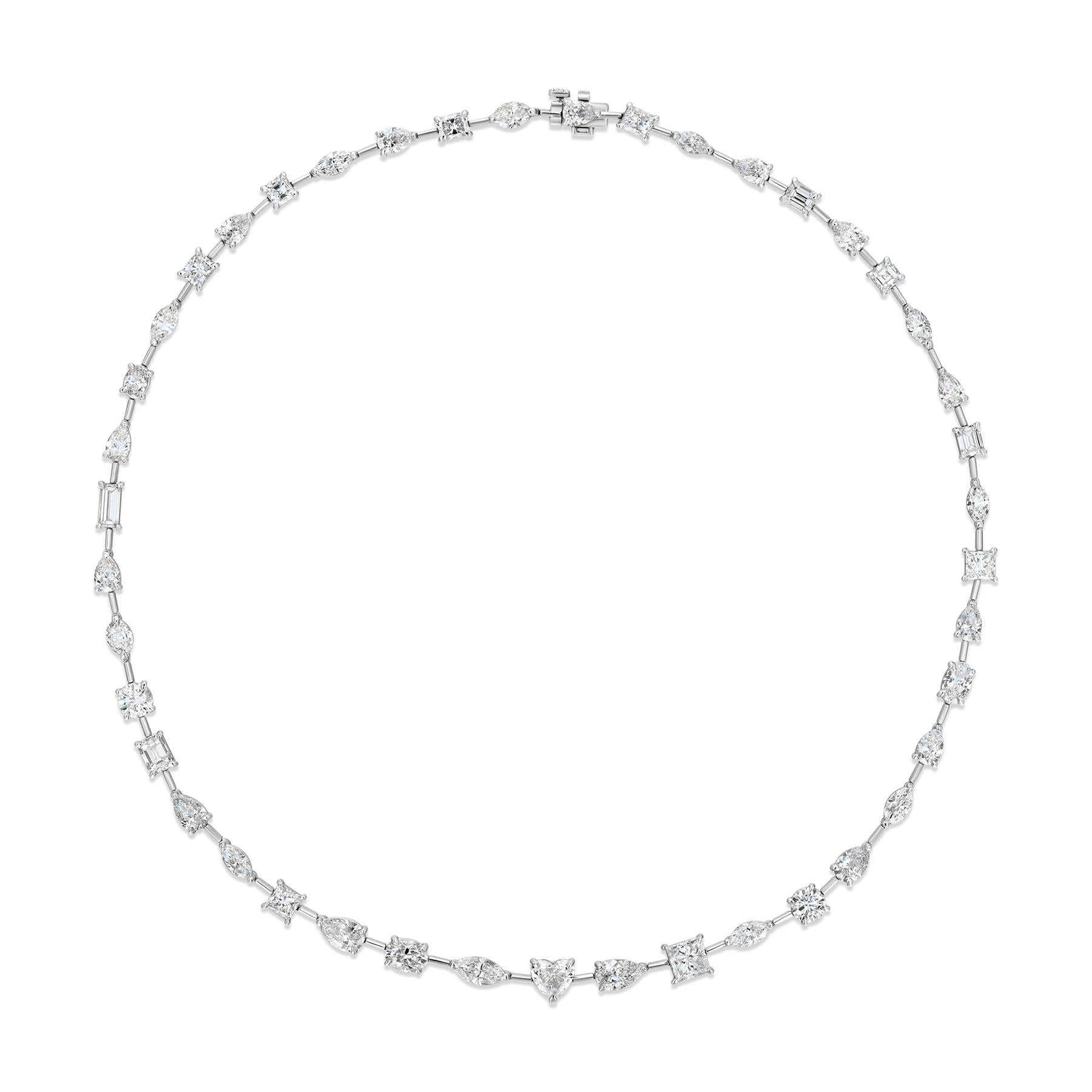 Bar-Halskette aus Platin mit 43 Diamanten in verschiedenen Formen im Zustand „Neu“ im Angebot in Dublin, IE