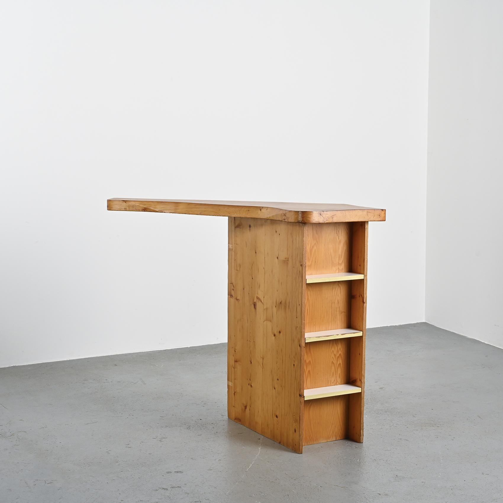 Bar par Charlotte Perriand, Résidence Aiguille Rouge, Arc 2000, circa 1979 For Sale 4