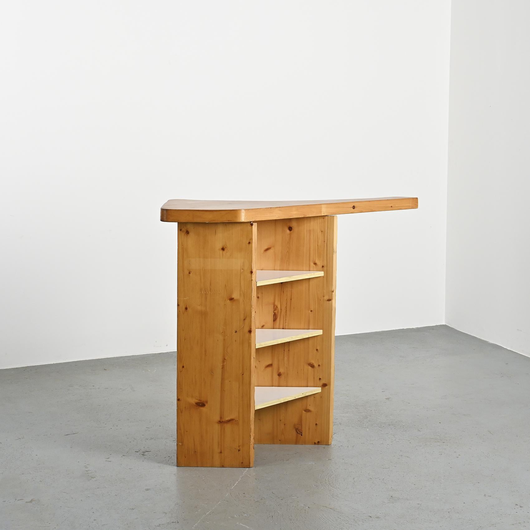 Bar par Charlotte Perriand, Résidence Aiguille Rouge, Arc 2000, circa 1979 For Sale 1