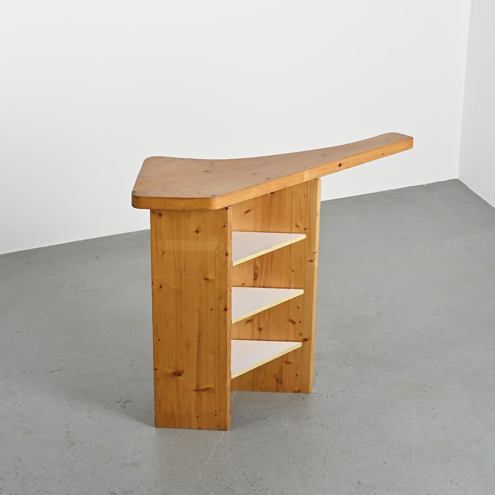 Bar par Charlotte Perriand, Résidence Aiguille Rouge, Arc 2000, circa 1979 For Sale 2