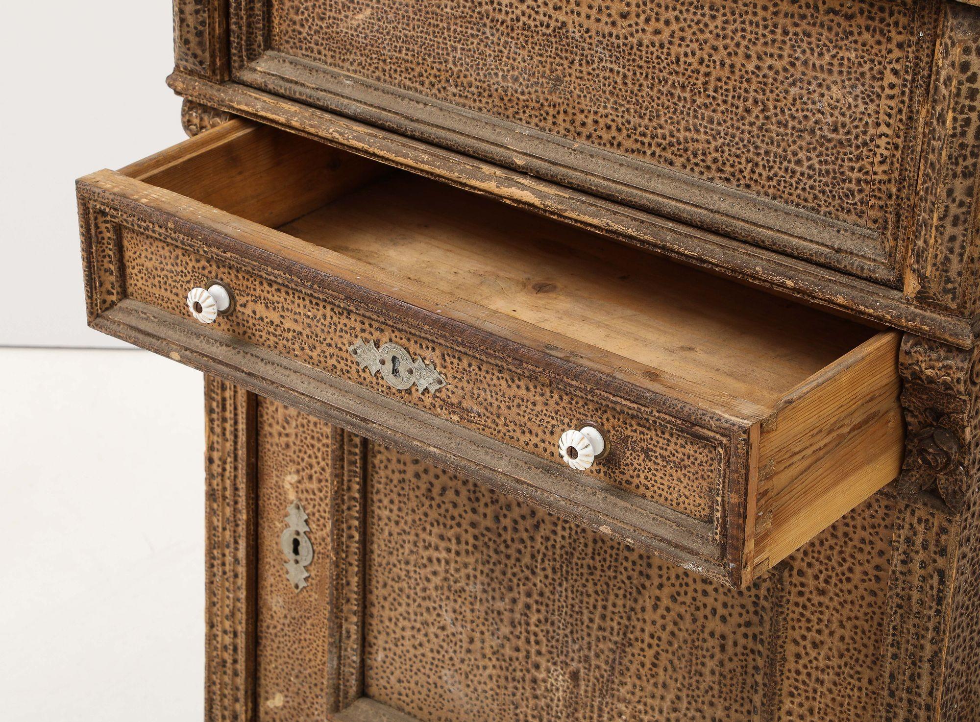 Bar Server Bitumen Varnish Oxidized, France 19th c 5