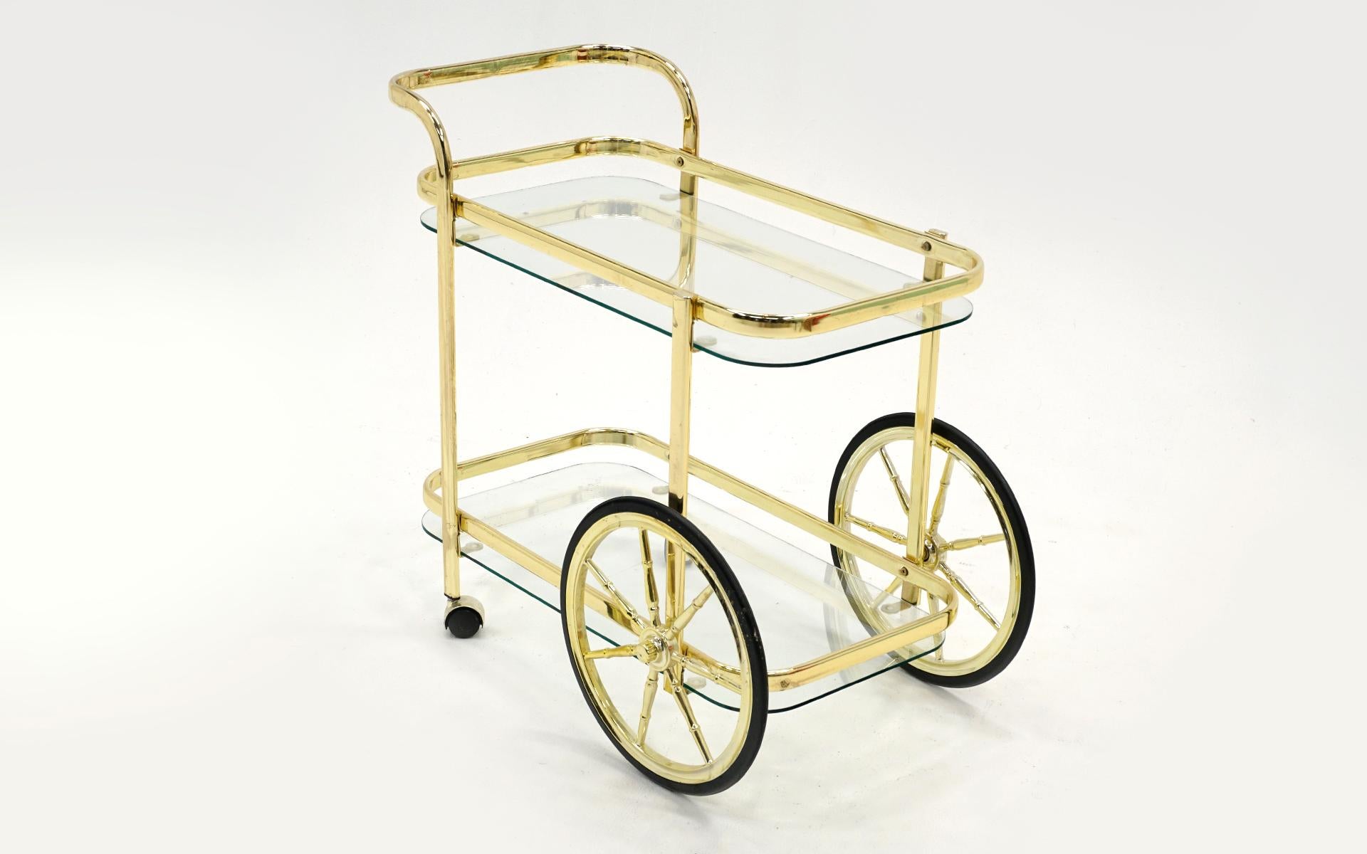 American Bar / Serving Cart in Brass and Glass, 1970s For Sale