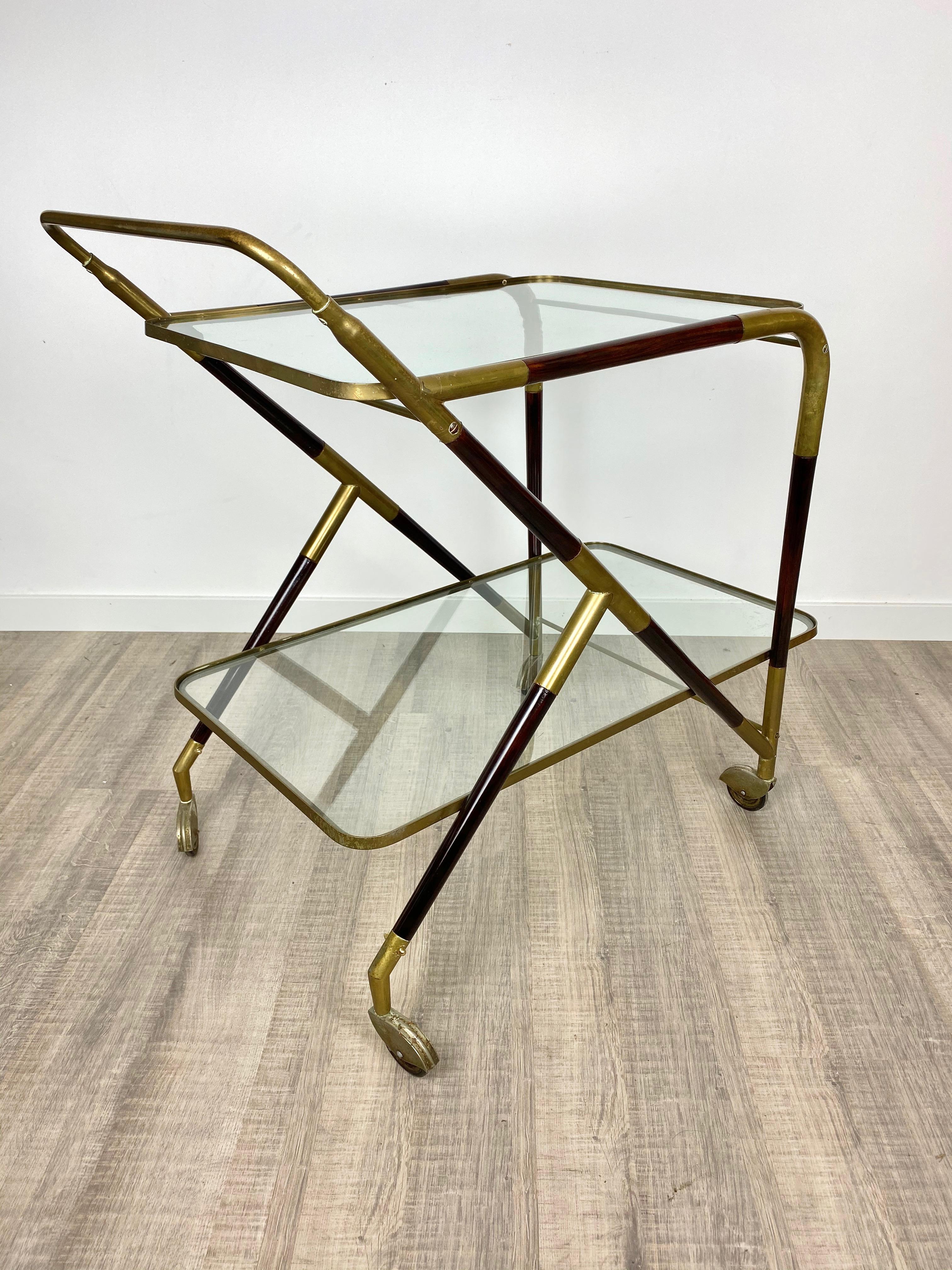 Bar Serving Cart Trolley by Cesare Lacca in Brass Mahogany and Glass Italy 1950s In Good Condition For Sale In Rome, IT