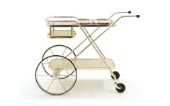 Bar-/Servierwagen mit Tabletts. Eloxiertes Aluminium, Edelstahl und verchromter Stahl.