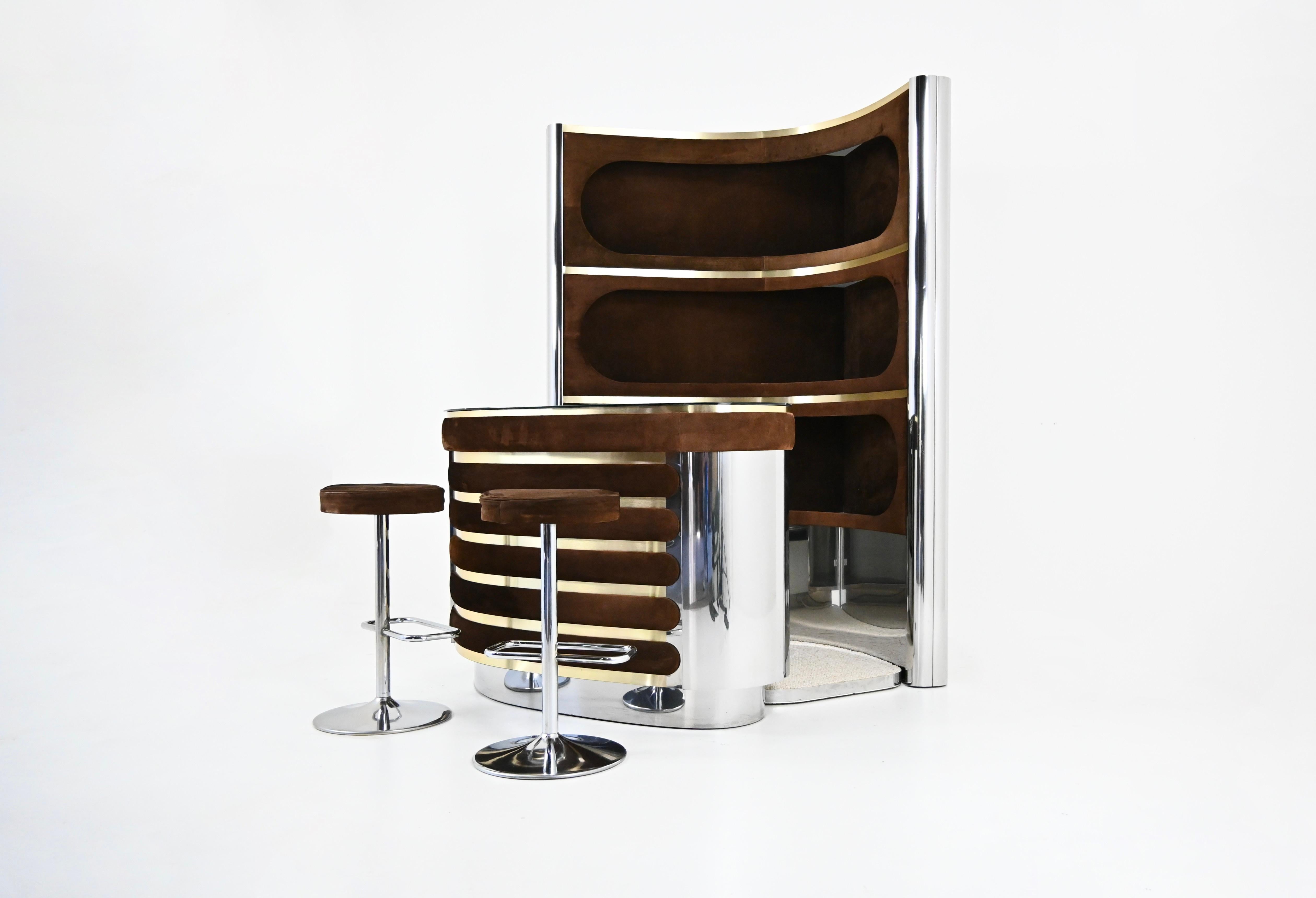 italien Ensemble de bar avec 2 tabourets attribué à Willy Rizzo, 1970 en vente