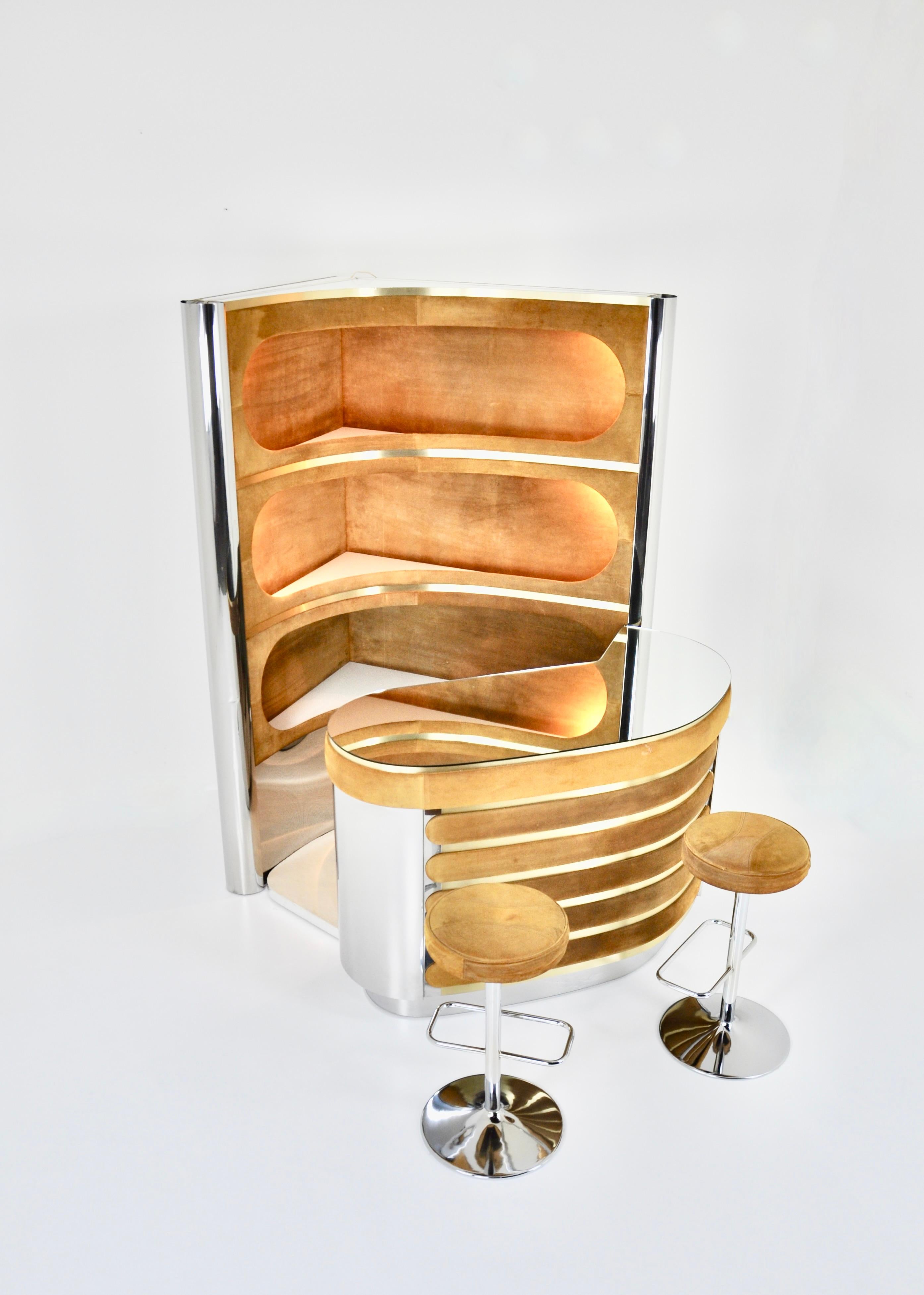 Italian Bar set with 2 stools in the style to Willy Rizzo, 1970s For Sale