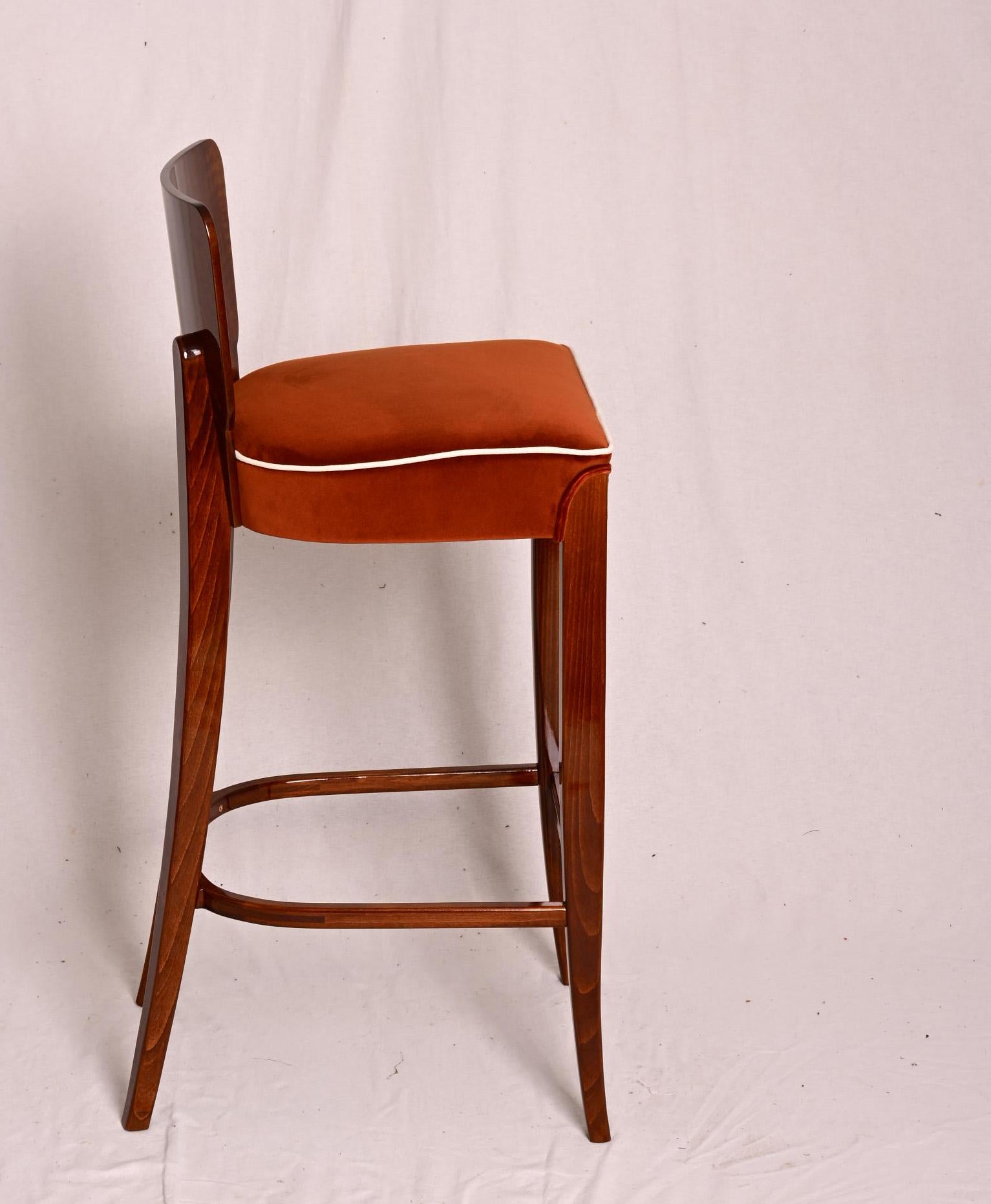 Taburete de bar al estilo de Jindrich Jalabala en venta 3